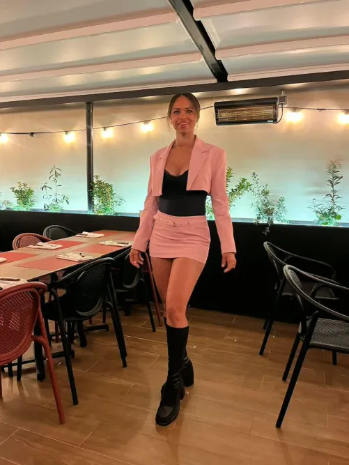 Thumbnail Flirty Night Out: Pink Skirts & Rosy Cheeks | hot_miaa