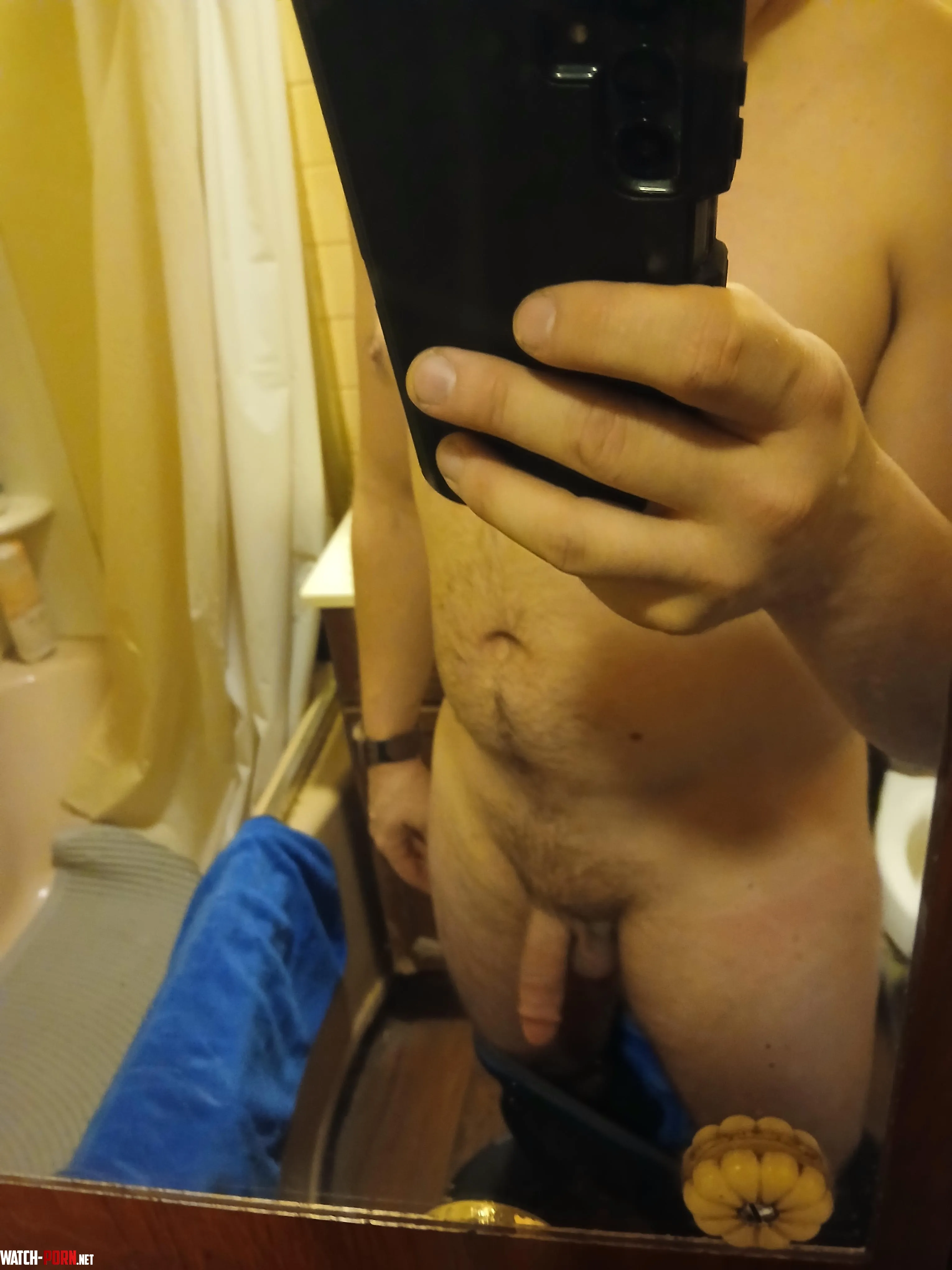 28 straight pre shower pic by Vast-Hold6286