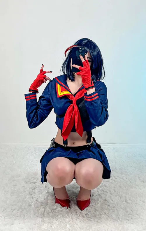 Thumbnail StarSthormy Stuns as Matoi in Cosplay