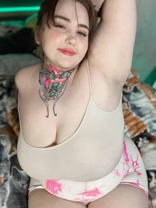 Thumbnail Debating Preferences: Do You Mind a Larger Girl? | kimdaee, BBW_Chubby