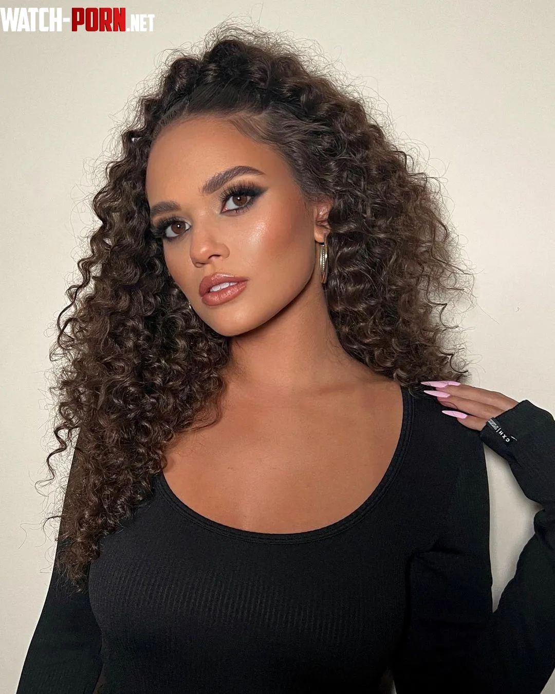 Madison Pettis  by EntertainmentOk4739