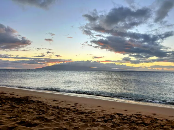 Thumbnail MrMarketing2317's Glimpse into Maui Kaanapali 2025 | Beach Escapes