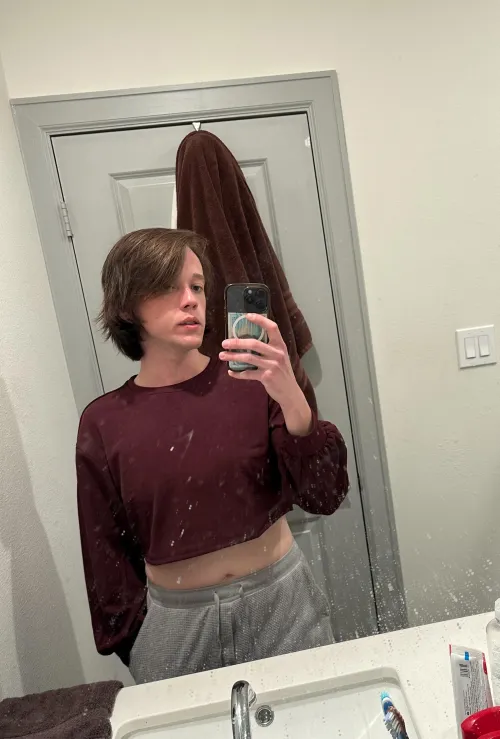 Thumbnail Upgrade Your Wardrobe with a Stylish Flowy Crop Sweater for femboys