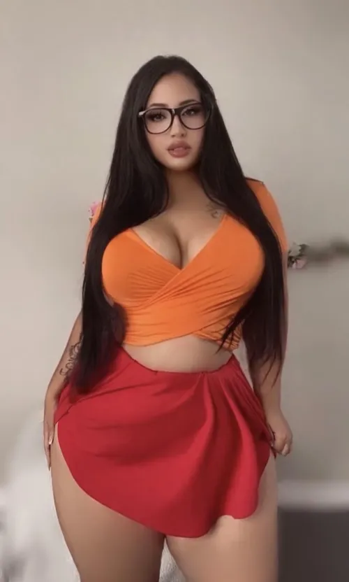 Thumbnail CosplayGirls: Velma's Intriguing Representation by xtinacolombiana