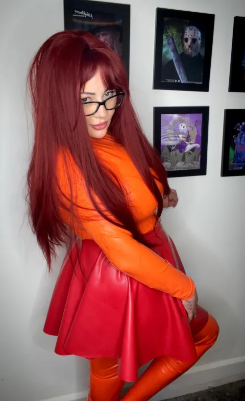 Thumbnail GodddessLuna's Mysterious Call: Jinkies in the World of ShinyPorn