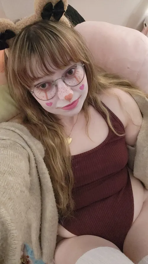 Thumbnail Cuddly Clown Teddy - BeanieTheClown's Playful OnlyFans101 Presence