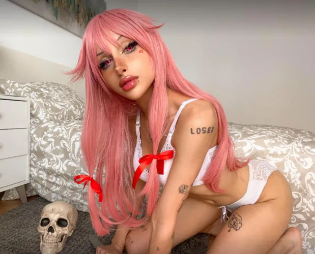 Thumbnail Yuno Gasai Cosplay by princesskairos: A cosplaygirls Extravaganza