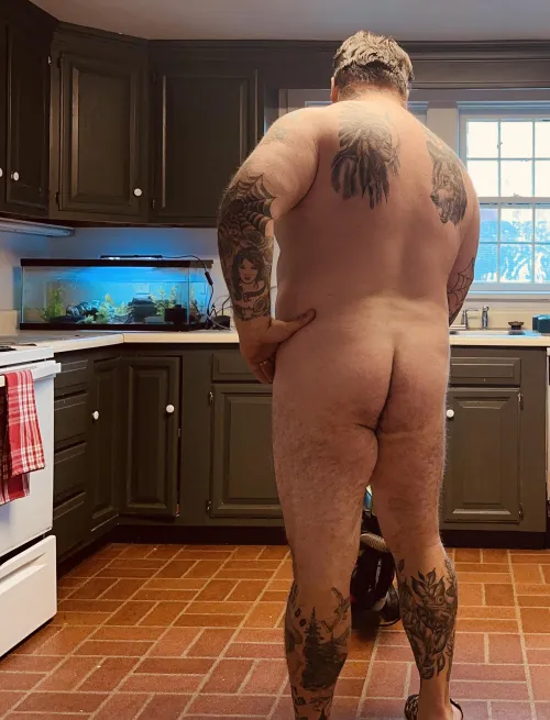 Thumbnail Spicy Domesticity: 'Wife likes it when I clean the house nude' by tatted-dadbod