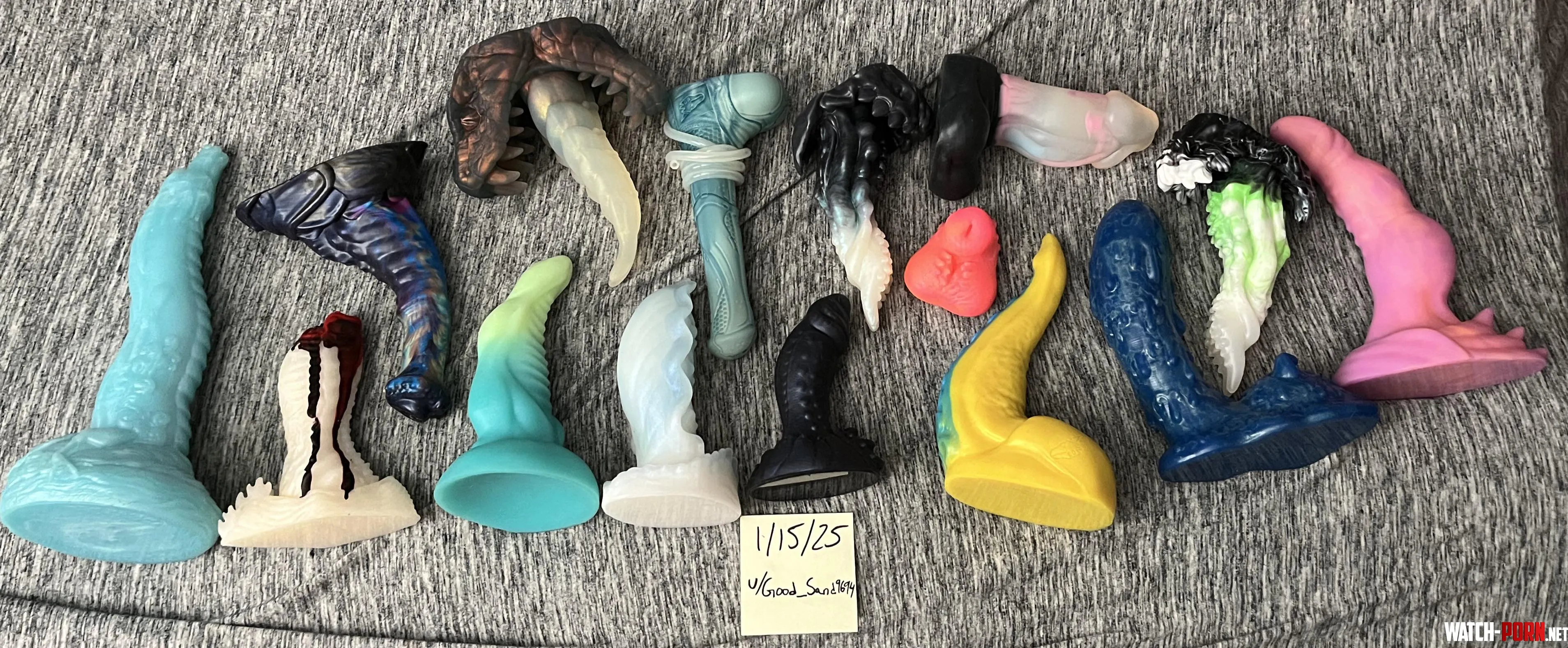 WTS LOT OF TOYS by Good_Sand9694