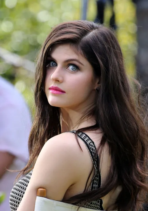 Thumbnail Celebrating Beauty: 'Alexandra Daddario' by Packaryammy