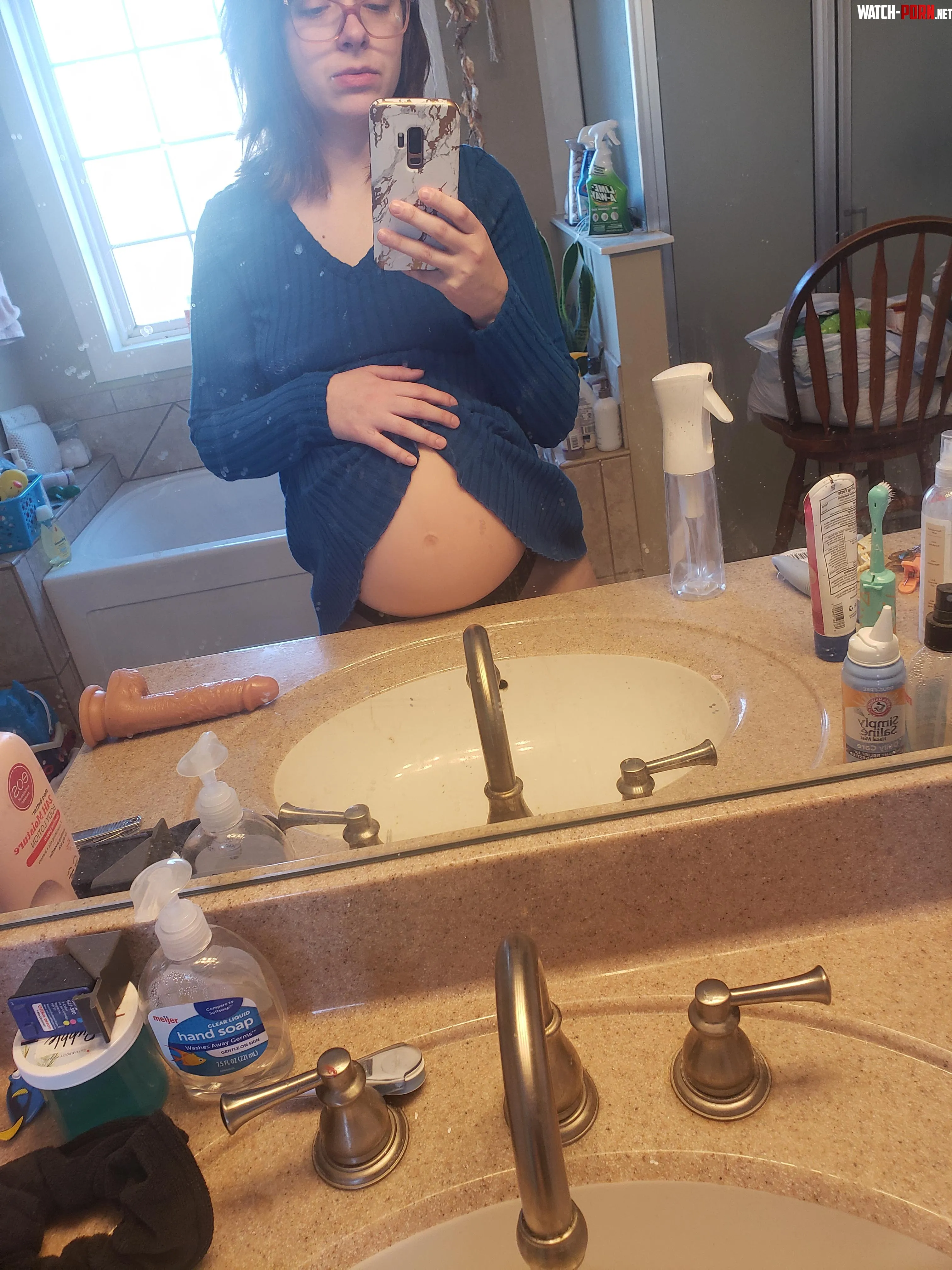 Do you like my pregnant body  by YourPregnantPrincess