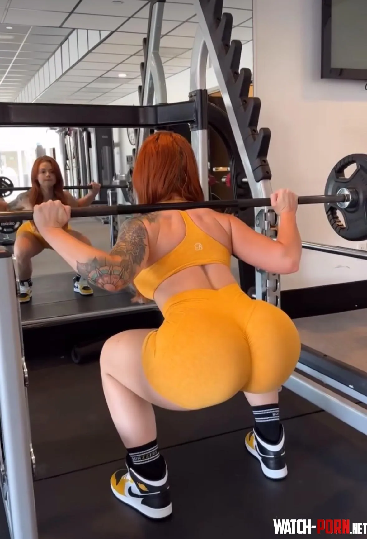 glute queen by sinatramonroe