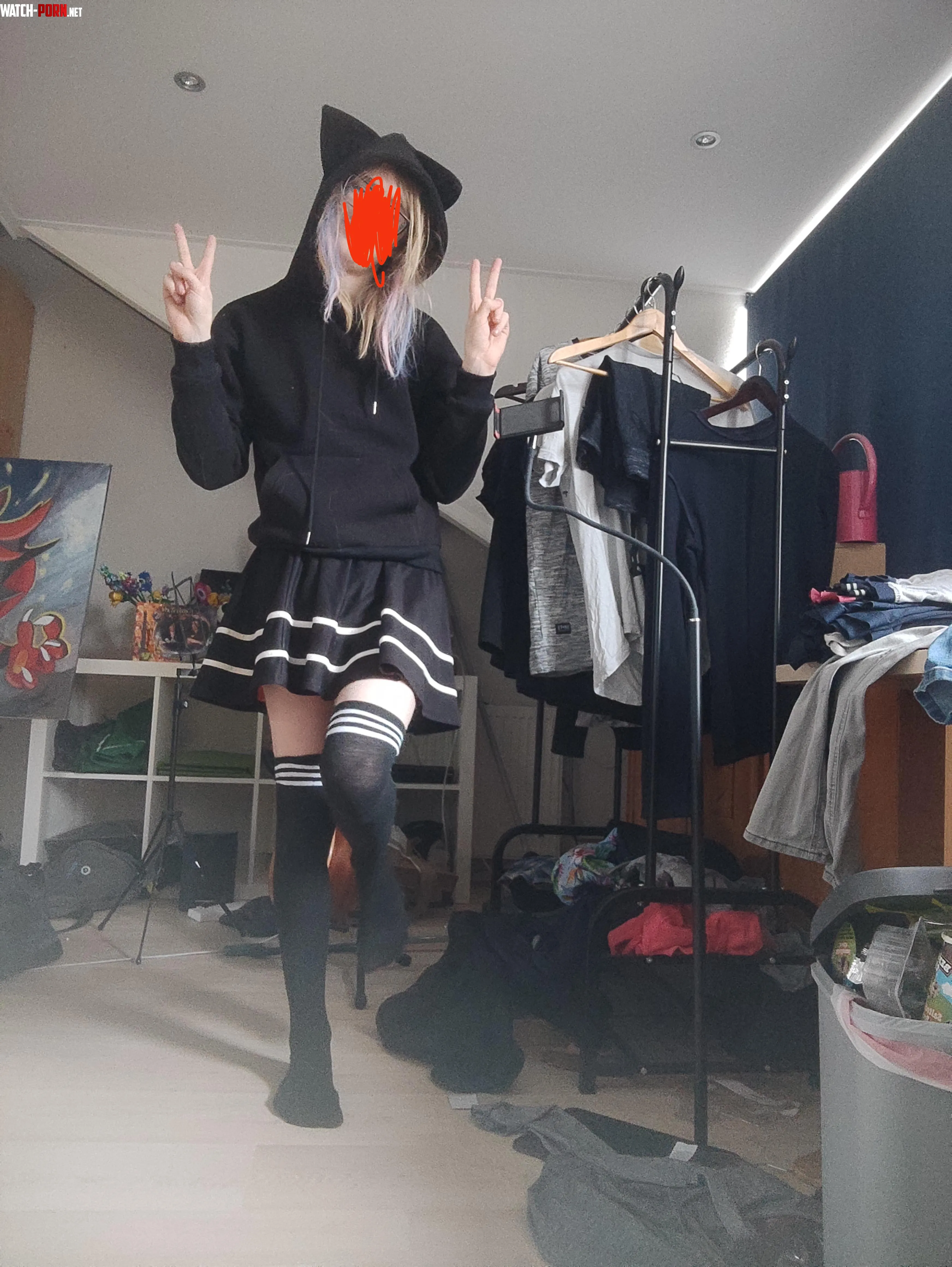 i need ideas for a new outfit and to clean my room  by ypgplays