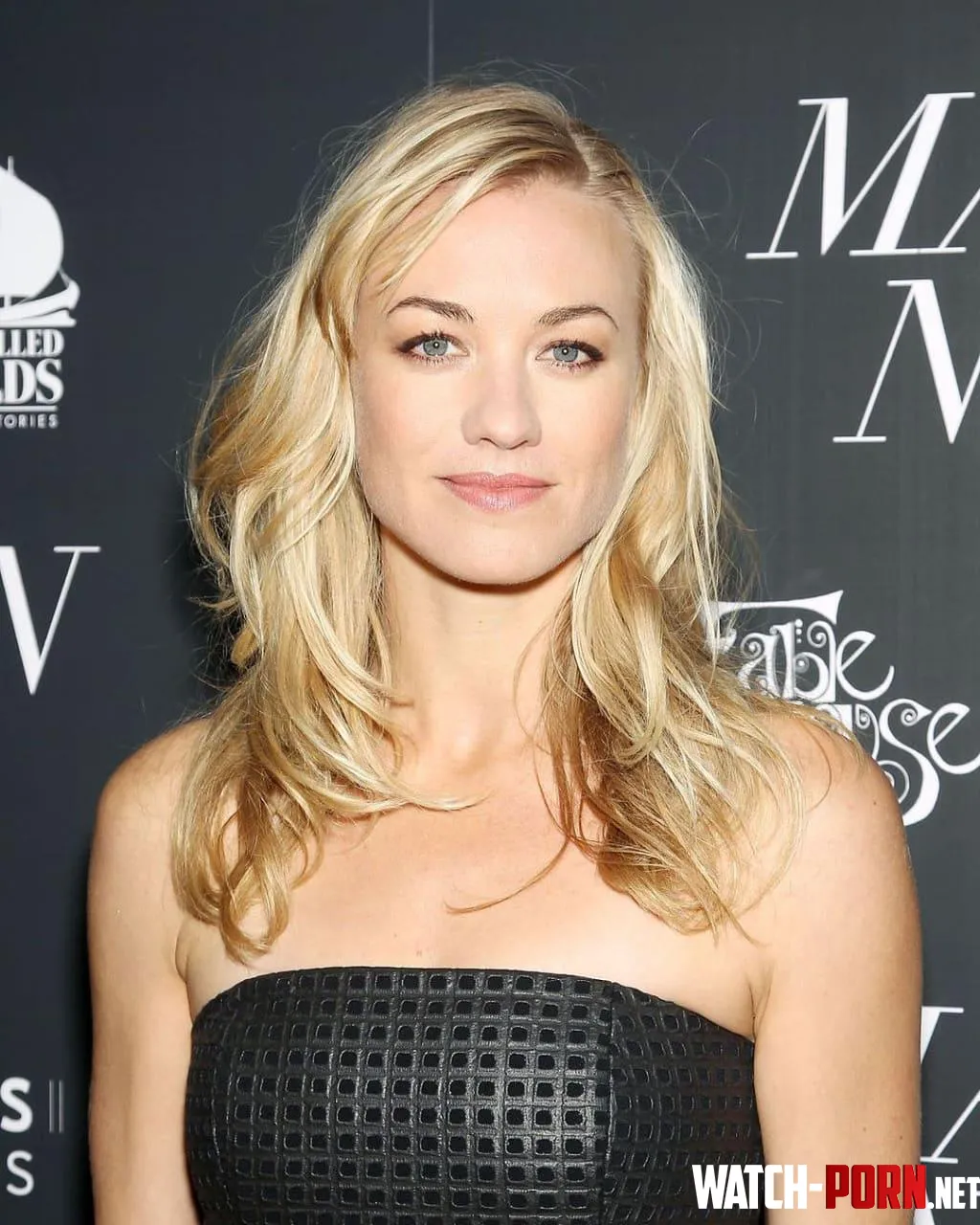 Yvonne Strahovski  by Environmental_Log418