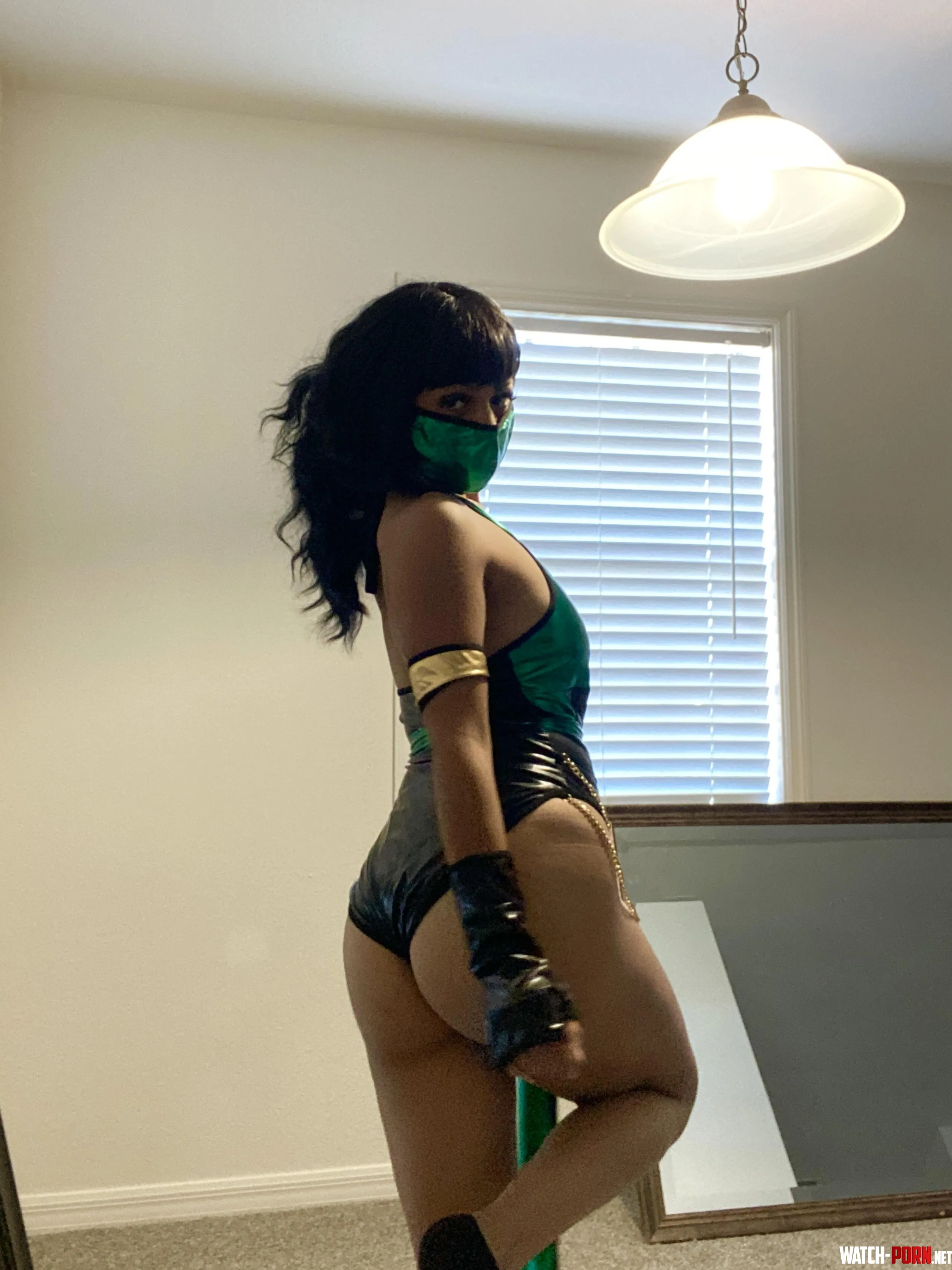 Wanna fight    Jade from MK by xobabylynn