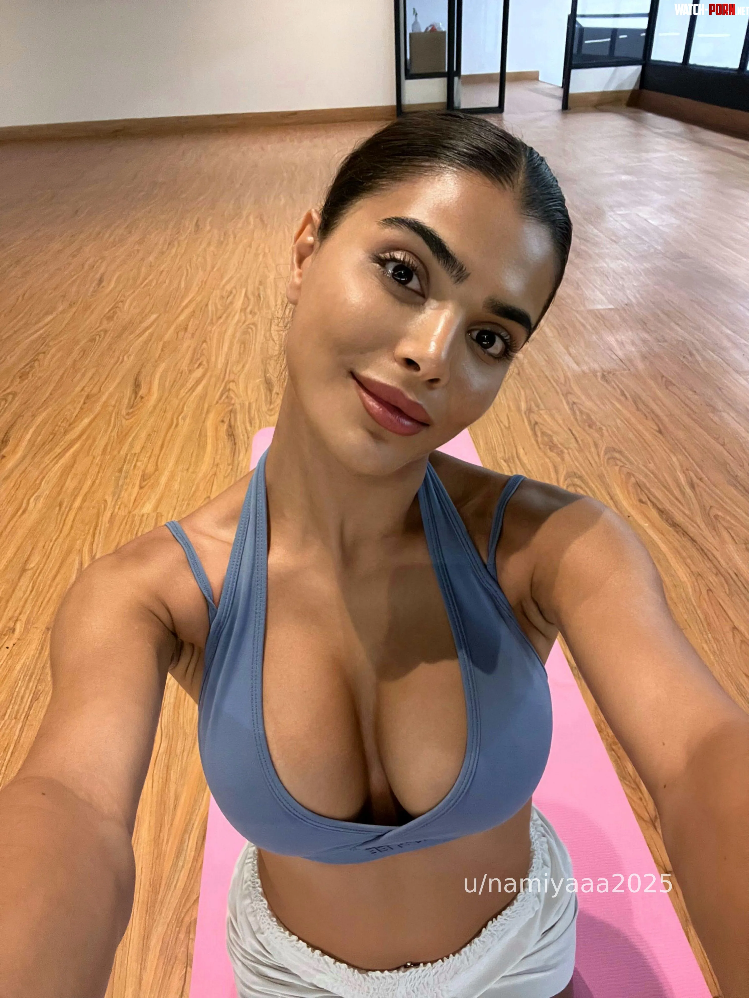 Can I rest my sweaty tits on your face after the gym by namiyaaa2025