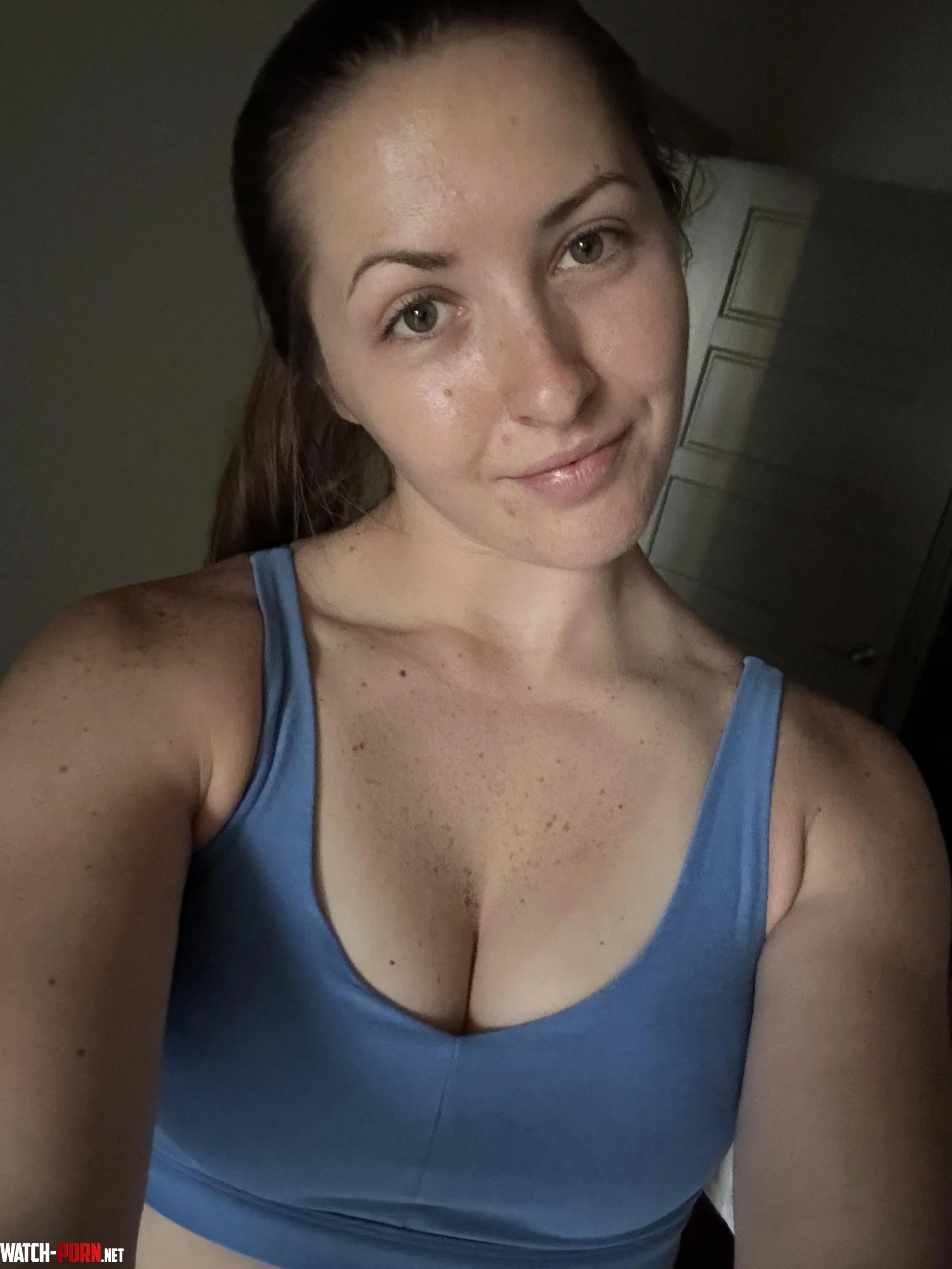 Love how my cleavage looks in this sports bra  by cumwcourt