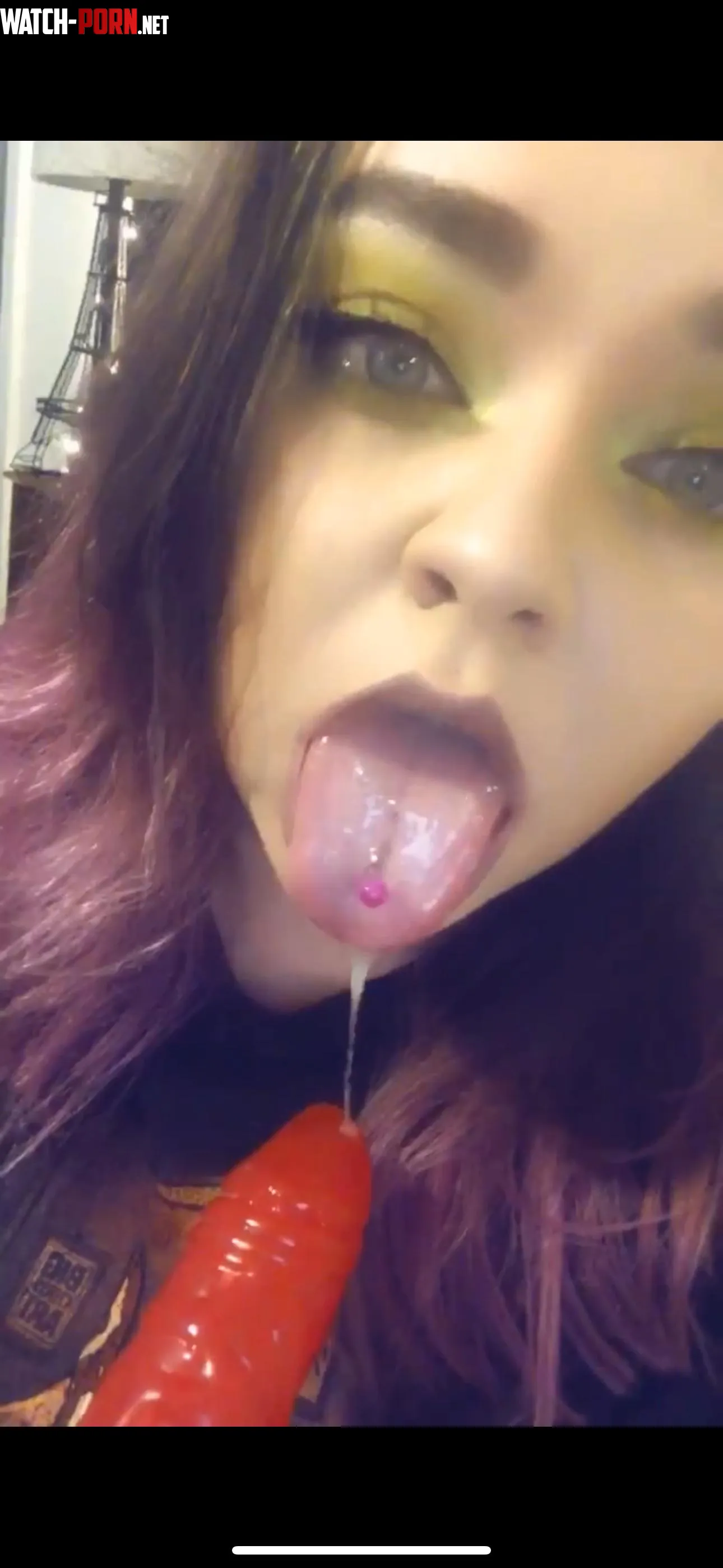 Just a chunky girl who loves gagging and drooling on cocks  by scarlettstaxxx