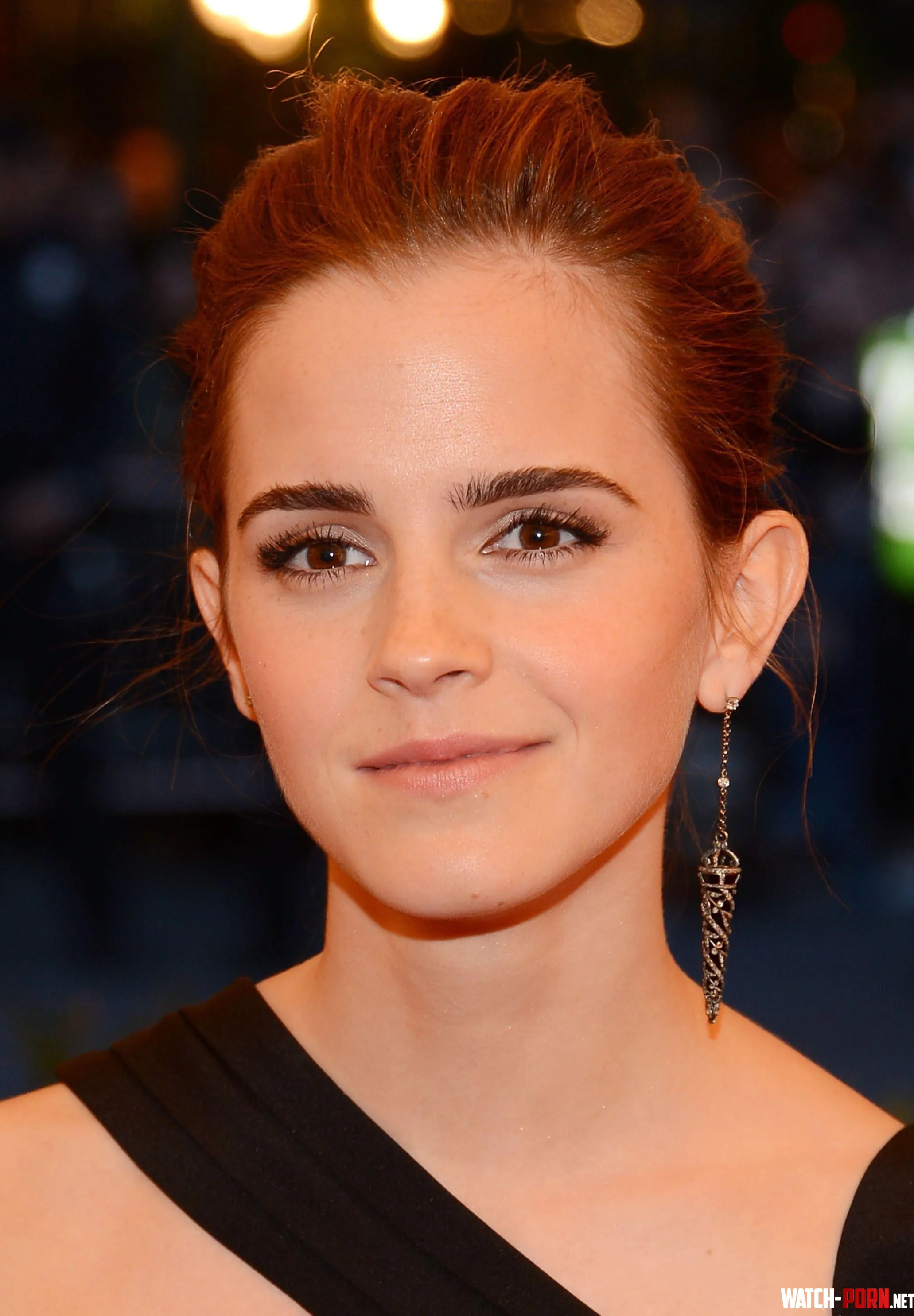 Emma Watson by Long_oil_