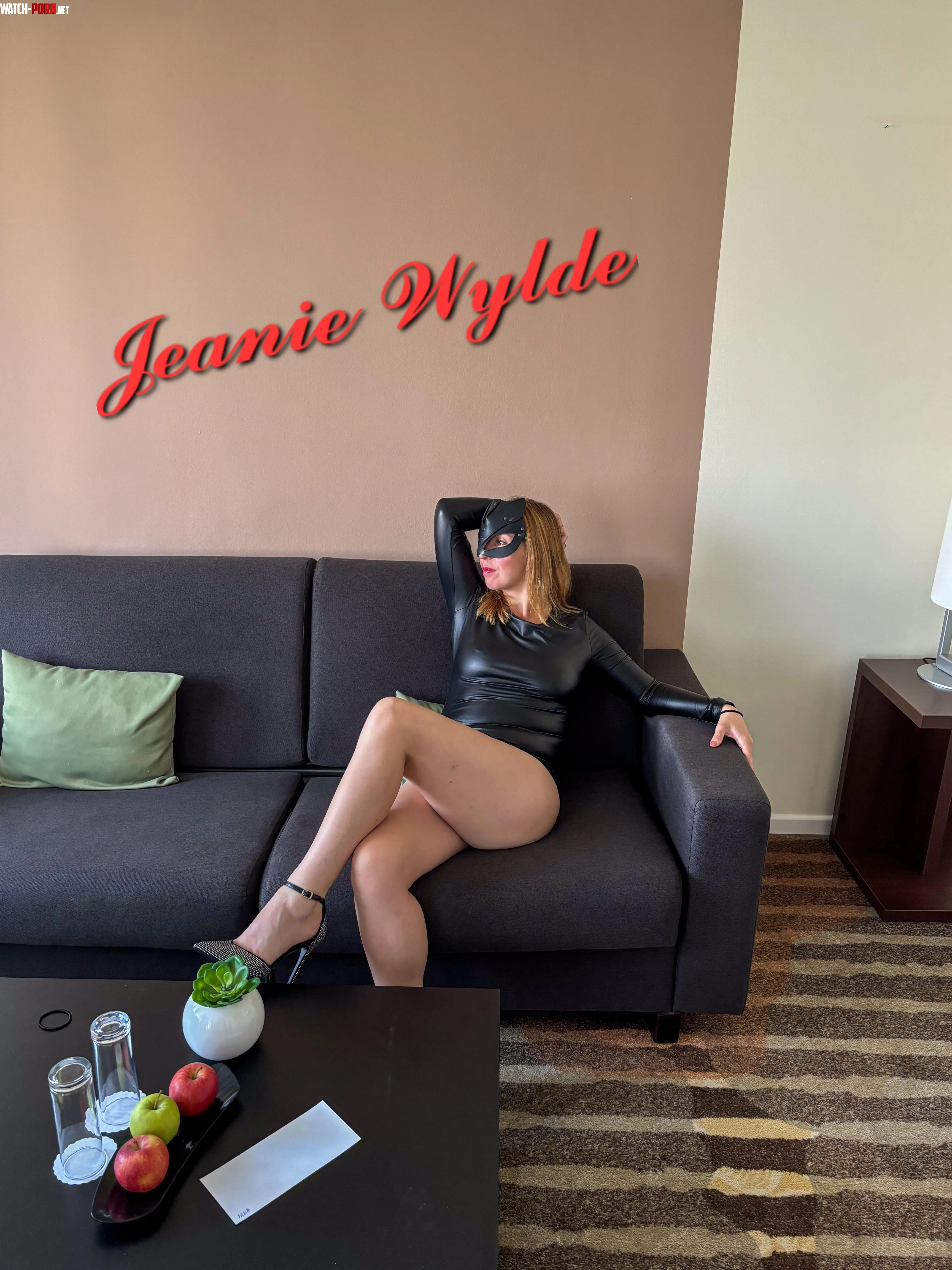 Perfect and amazing shapes has always sexy MILF by Jeanie_Wylde