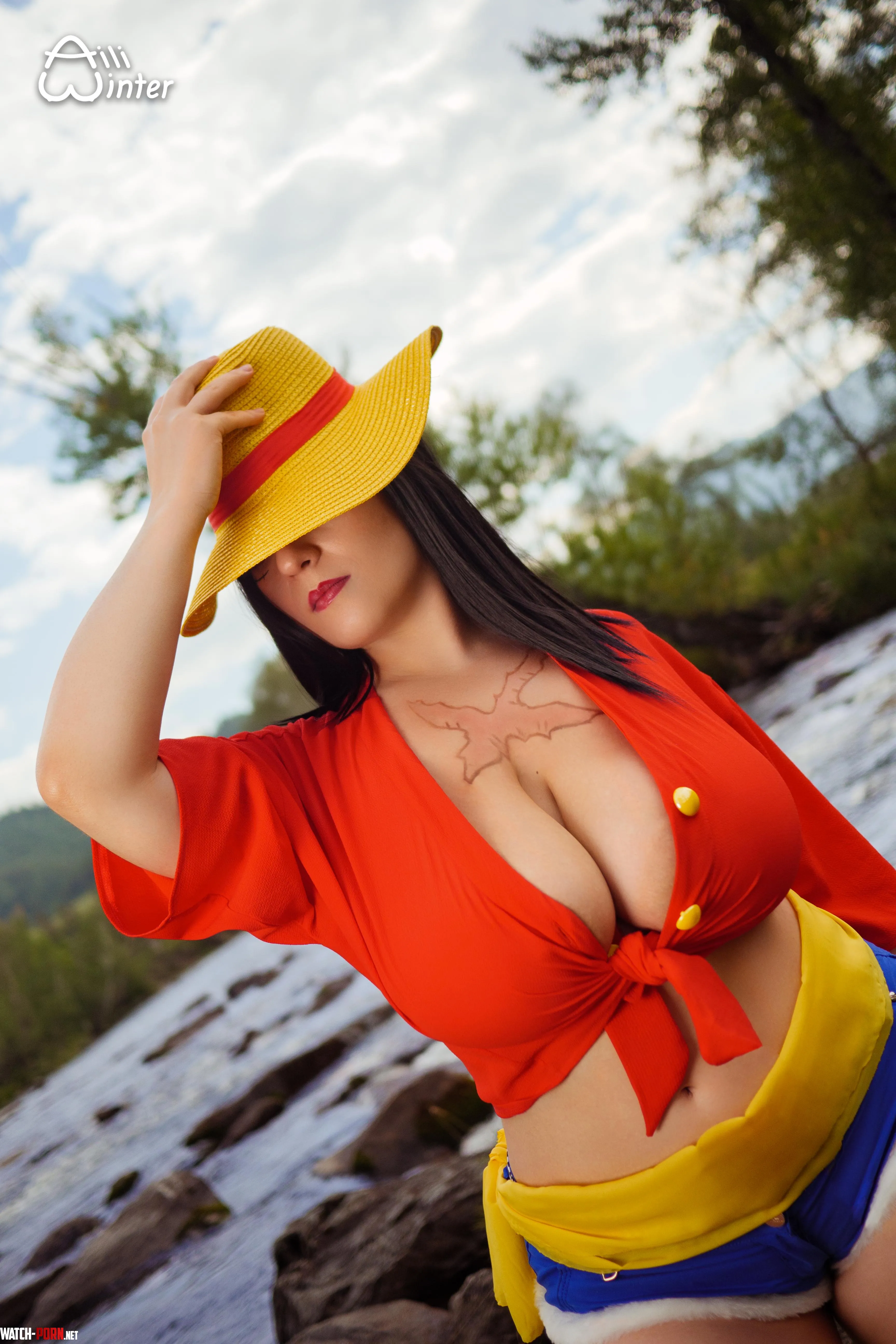 Luffy fem Aili Winter One Piece by ailiwinter