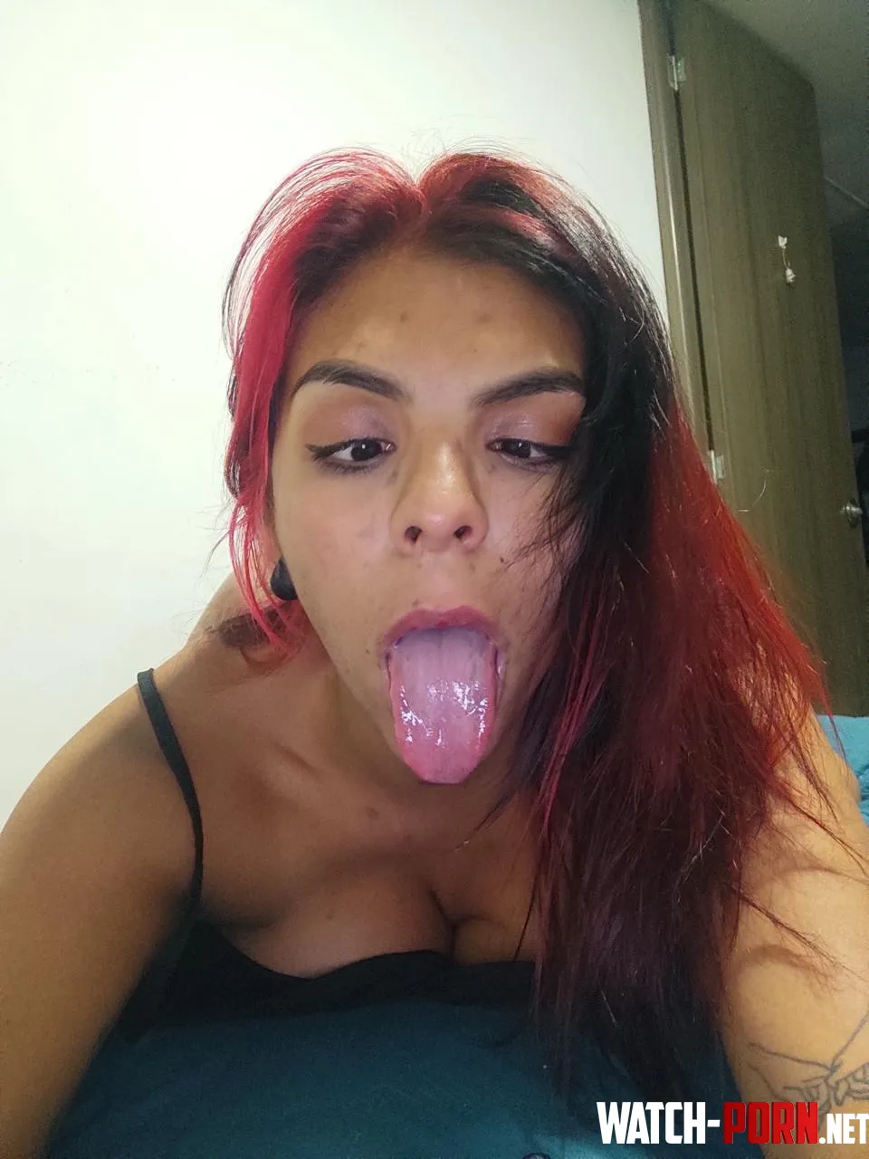 I love being covered with cum as I pull this expression in pleasure by curvymanuelaxoxo