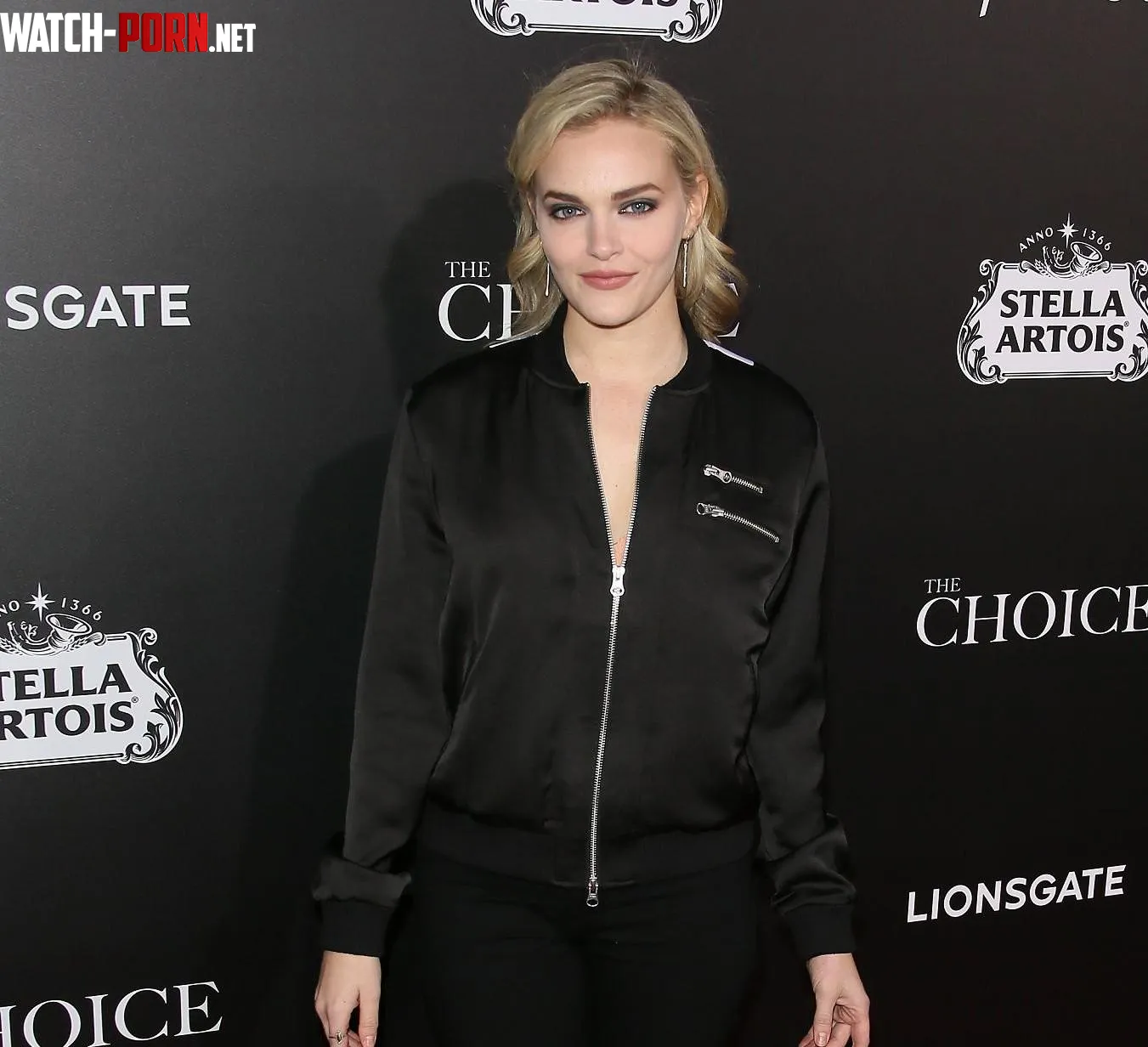 Madeline Brewer by RaymondLeggs