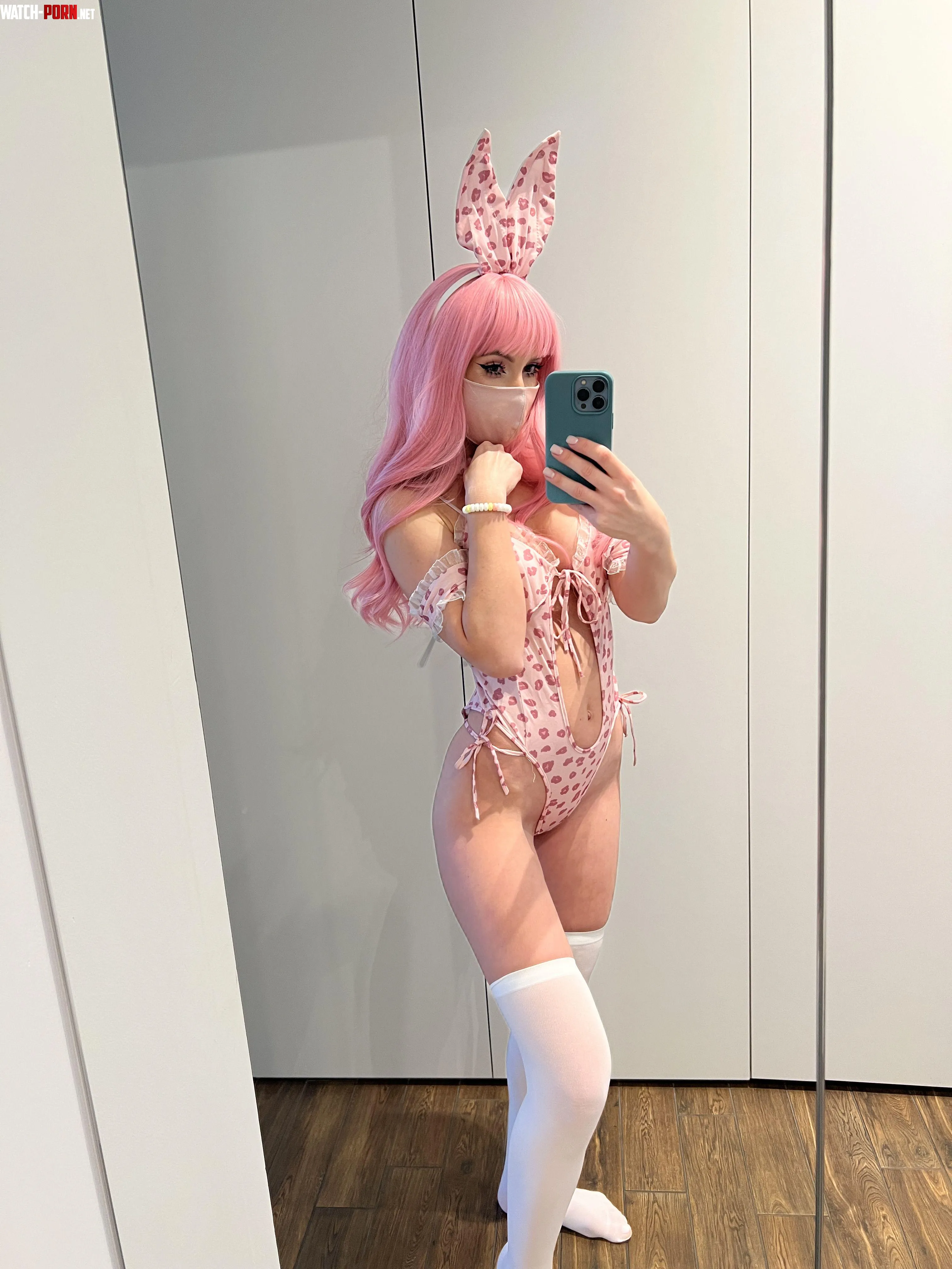 the bunny in pink is ready to jump on you by yourloveYasmin