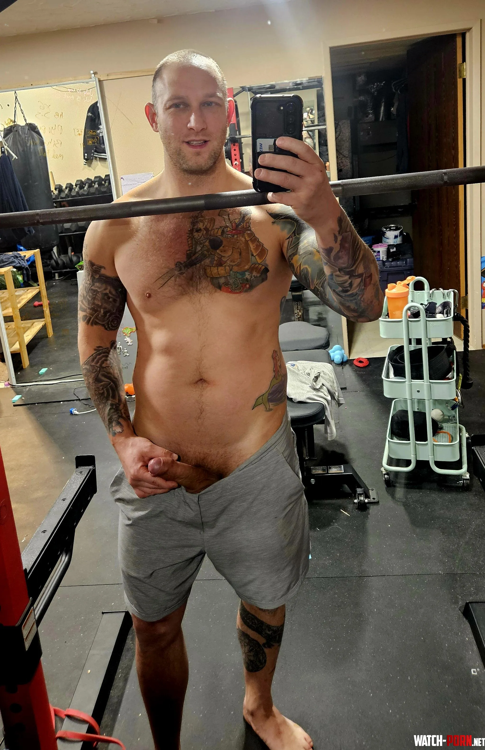 Love when Im working out and get a bit horny 36m by EveningTonight6200