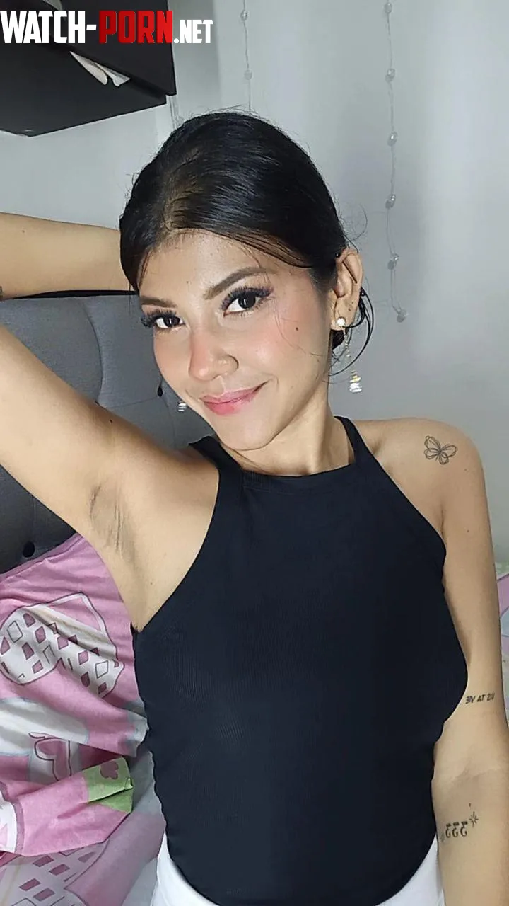 I would love to clean my armpits after a day of work by MaraHottie