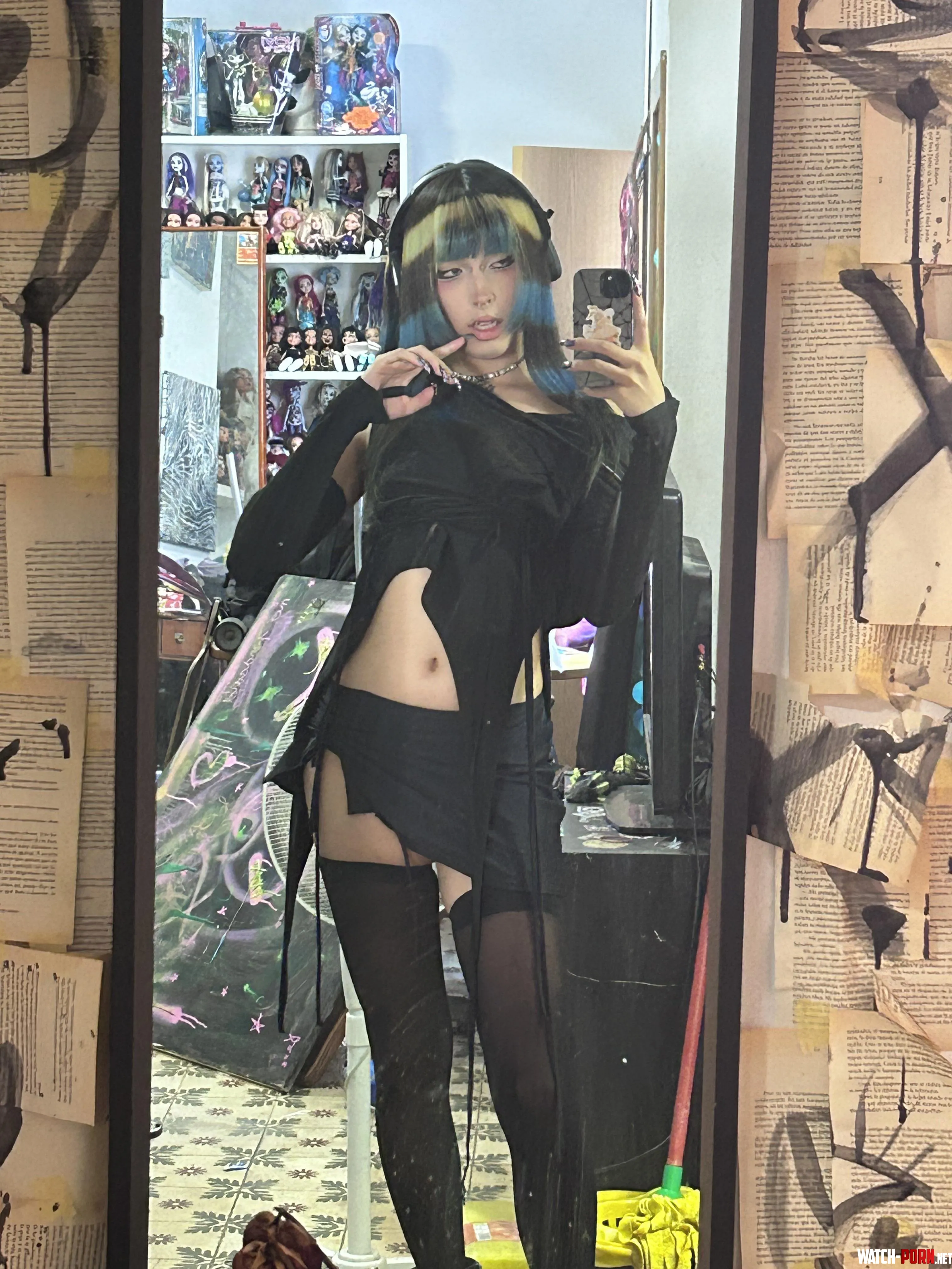 Got hit on in this outfit the guy was dissapointed to find out im not a goth girl but just a goth femboy by pepito-bismol