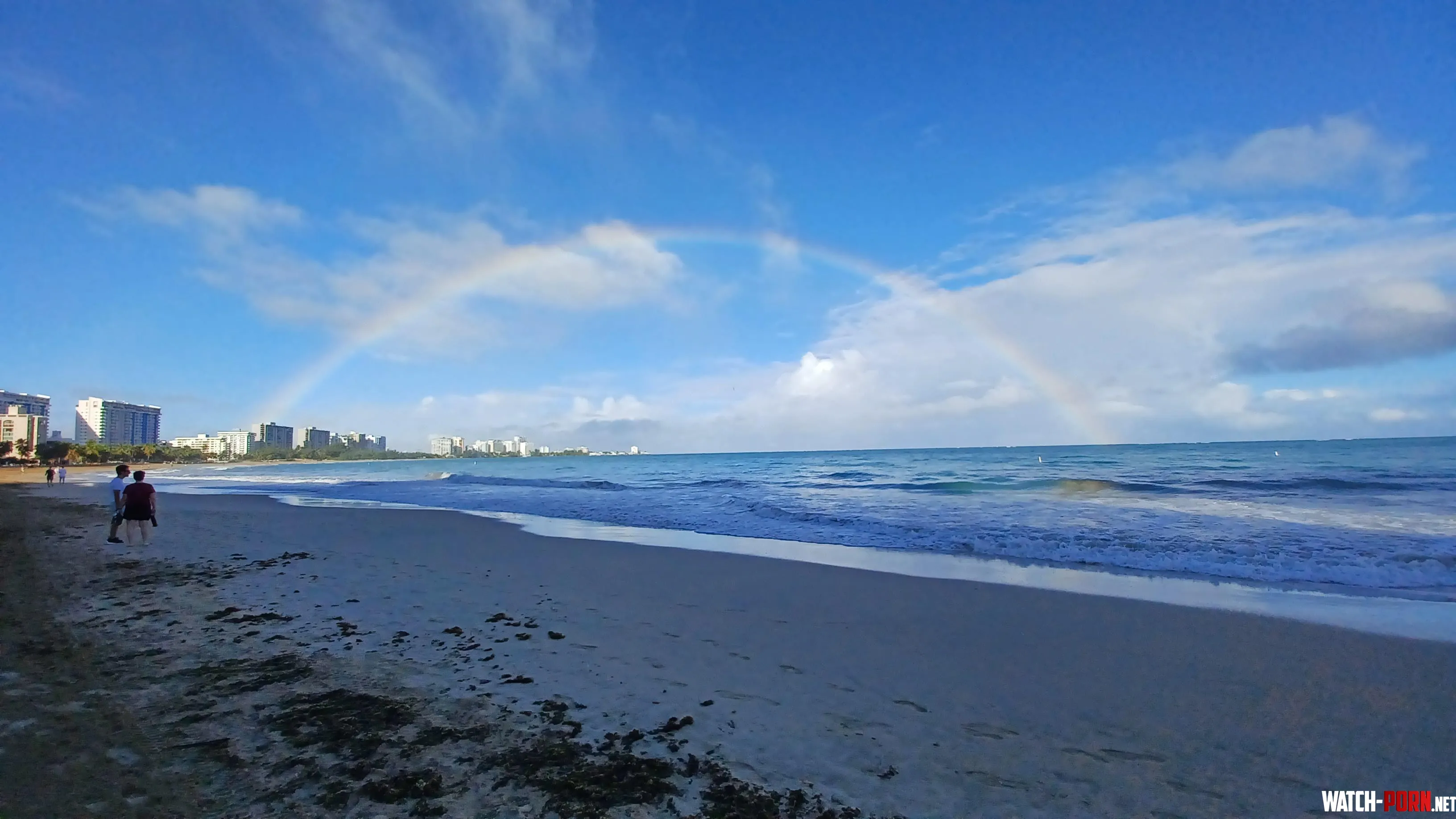 A beautiful sight at the beach in Puerto Rico by Mushroom0064