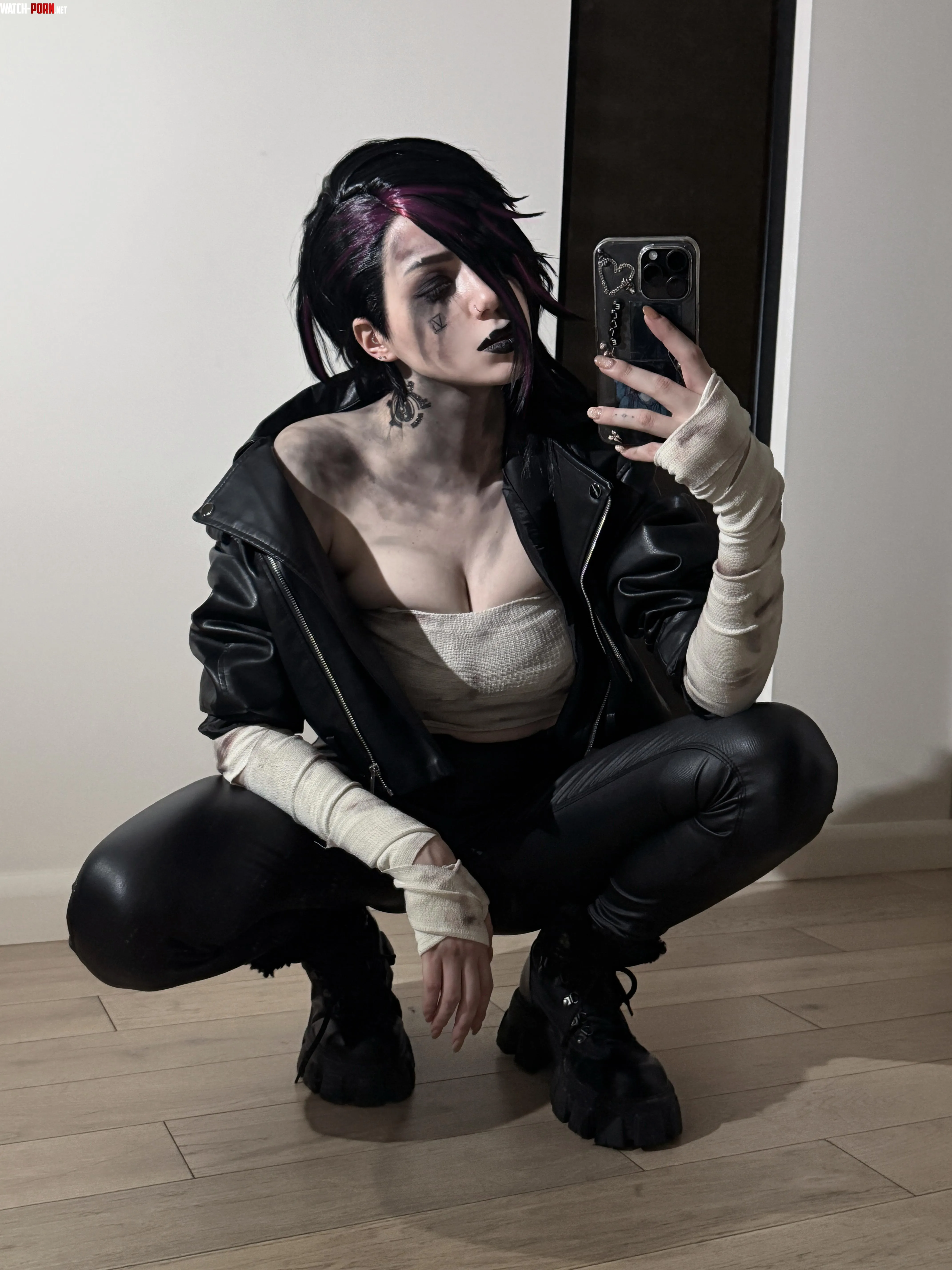 Goth Vi from Arcane cosplay by Alina Becker by AlinaBecker