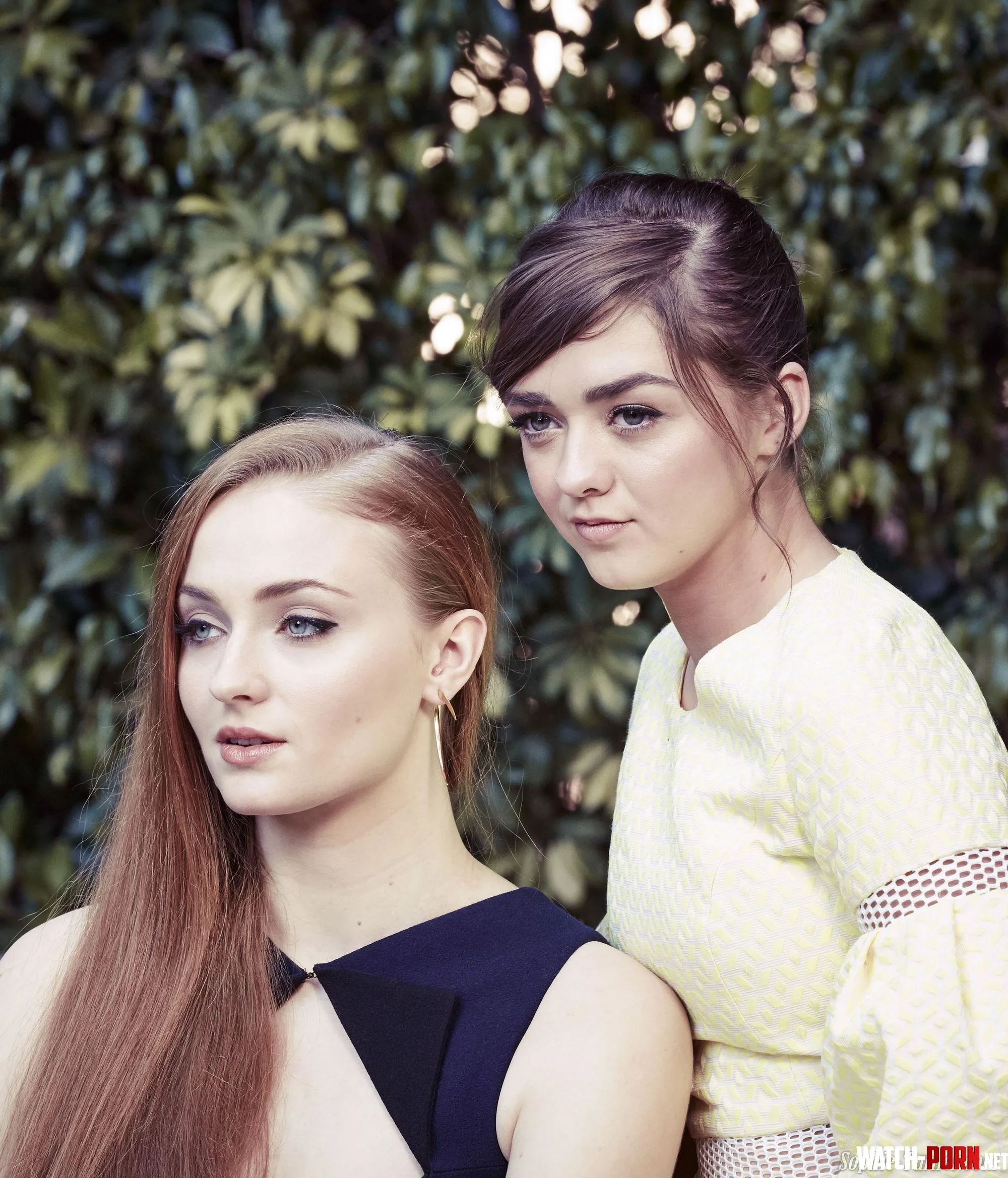 Sophie Turner and Maisie Williams by blood_smoker