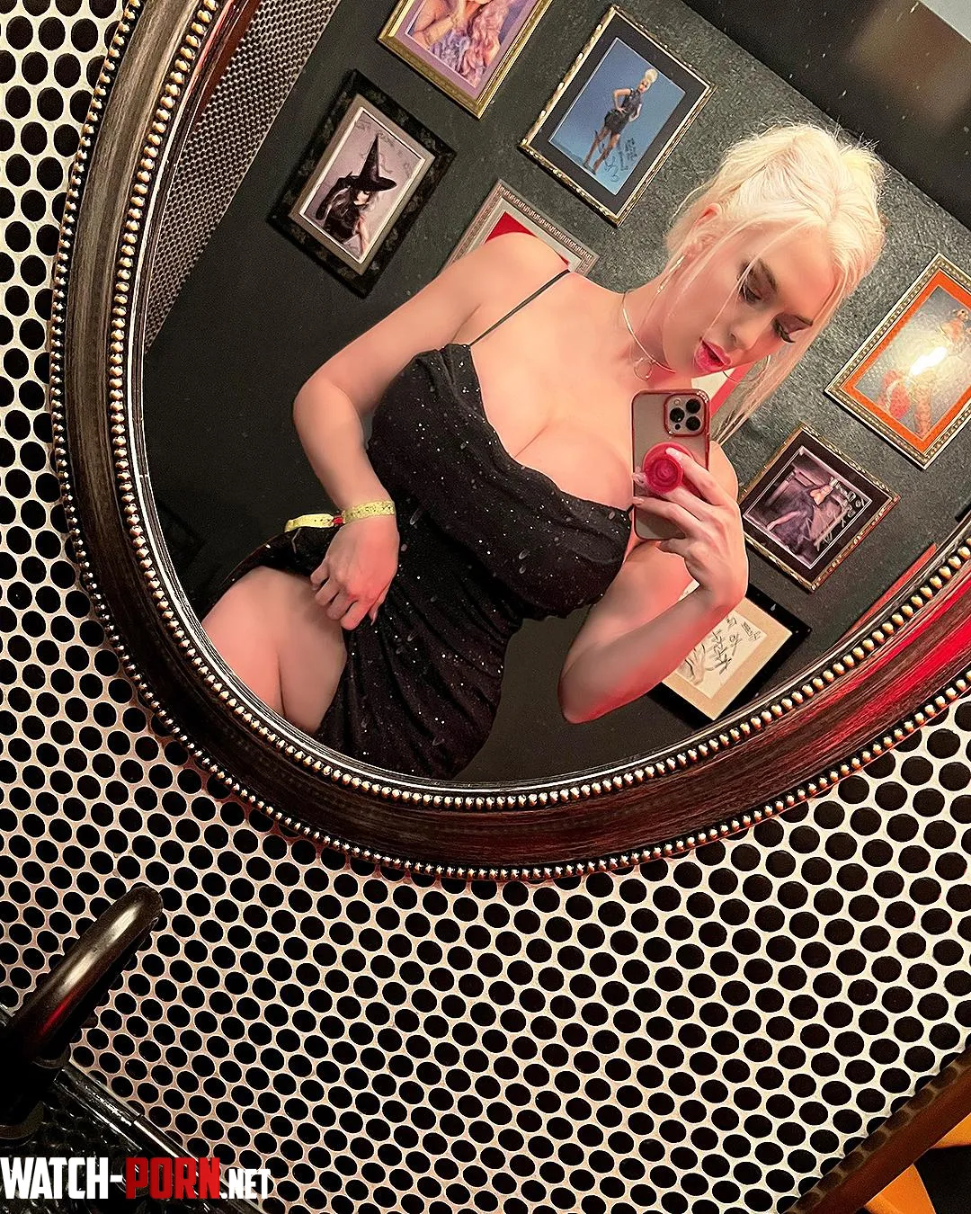 even when i am a classy bimbo i am as much of a dumb slut as i can be by pinkbimbodollbaby