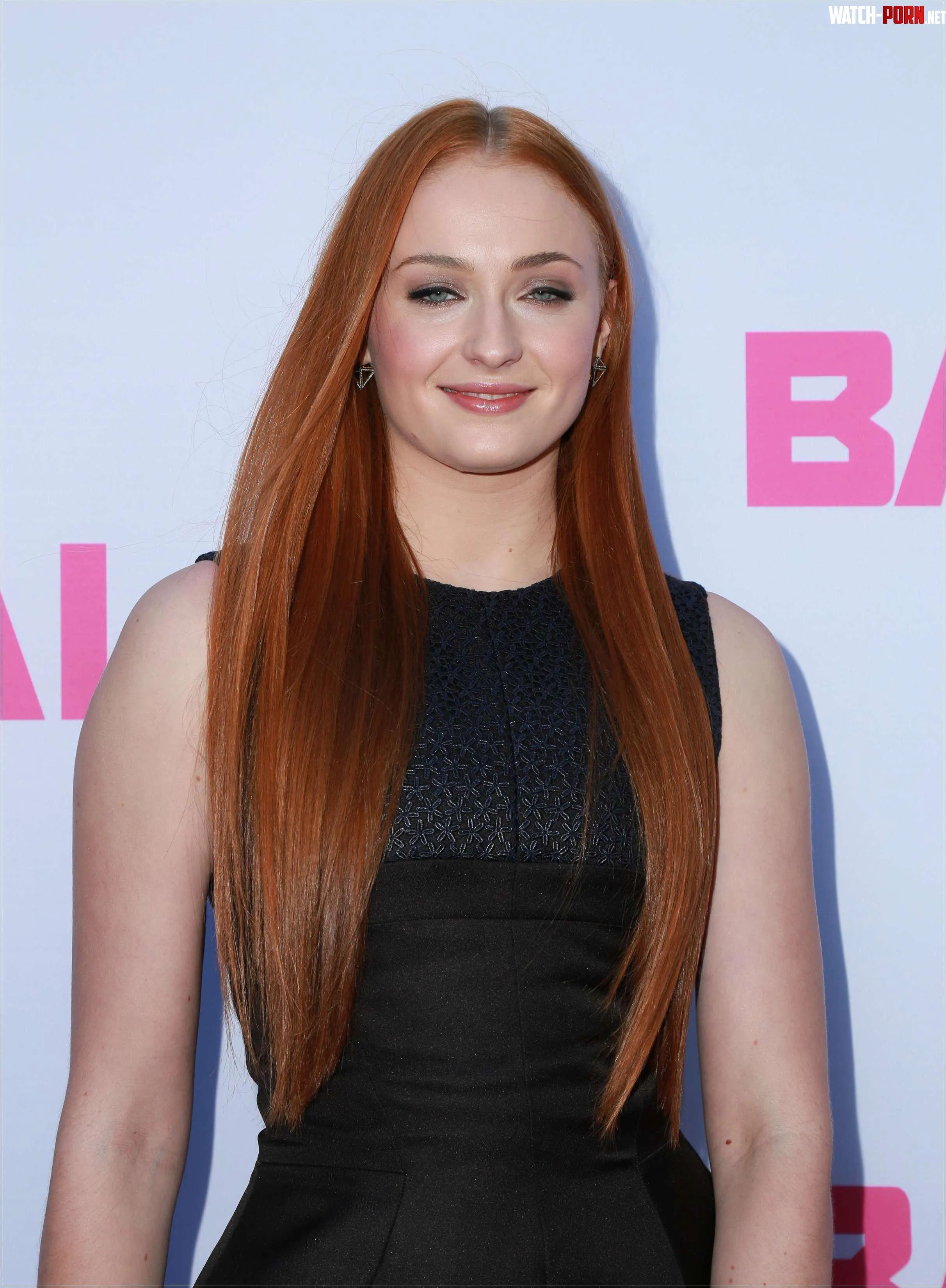 Sophie Turner by blood_smoker