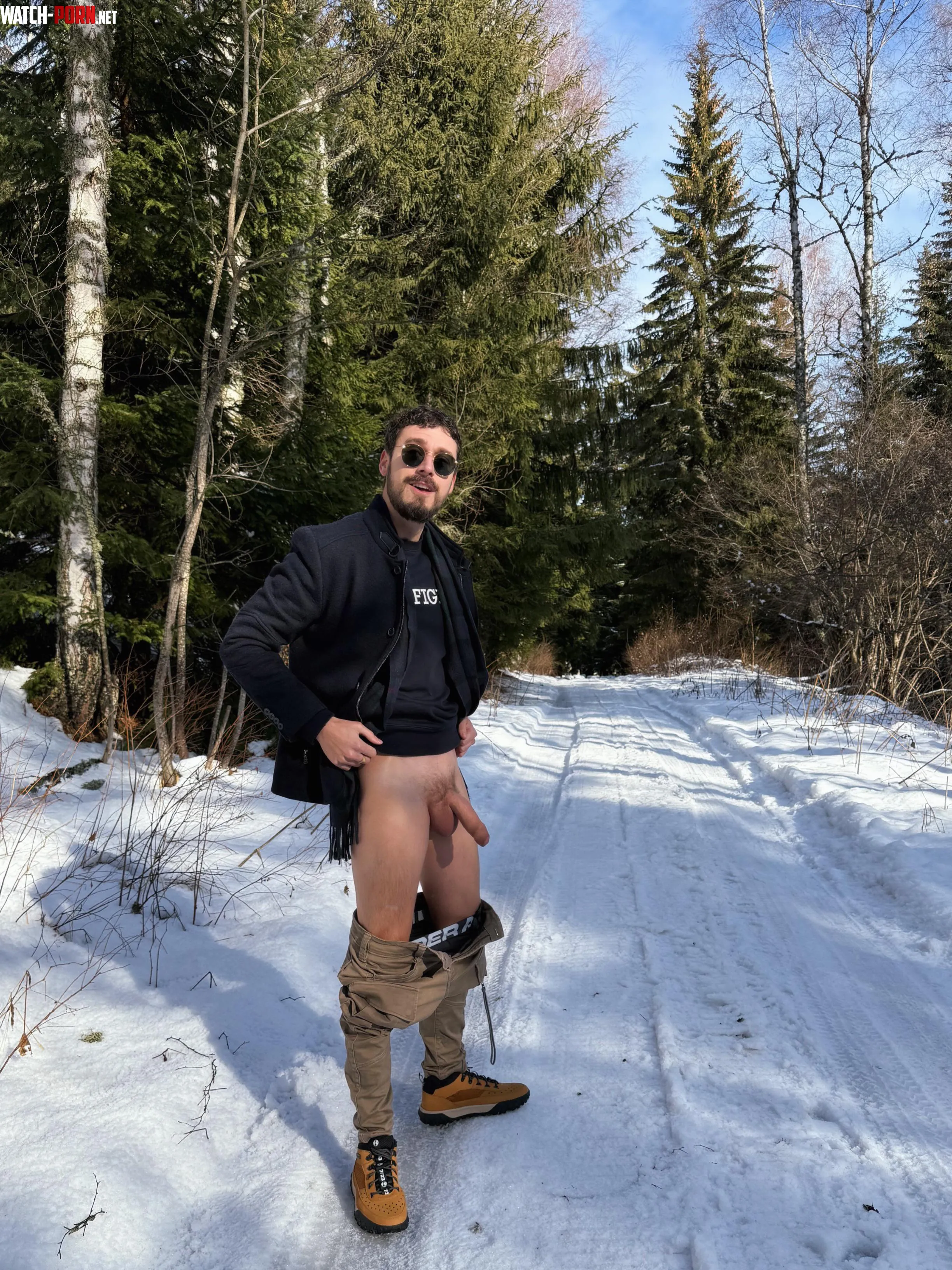 30 bros hiking and taking dick pics by dickwalkerr