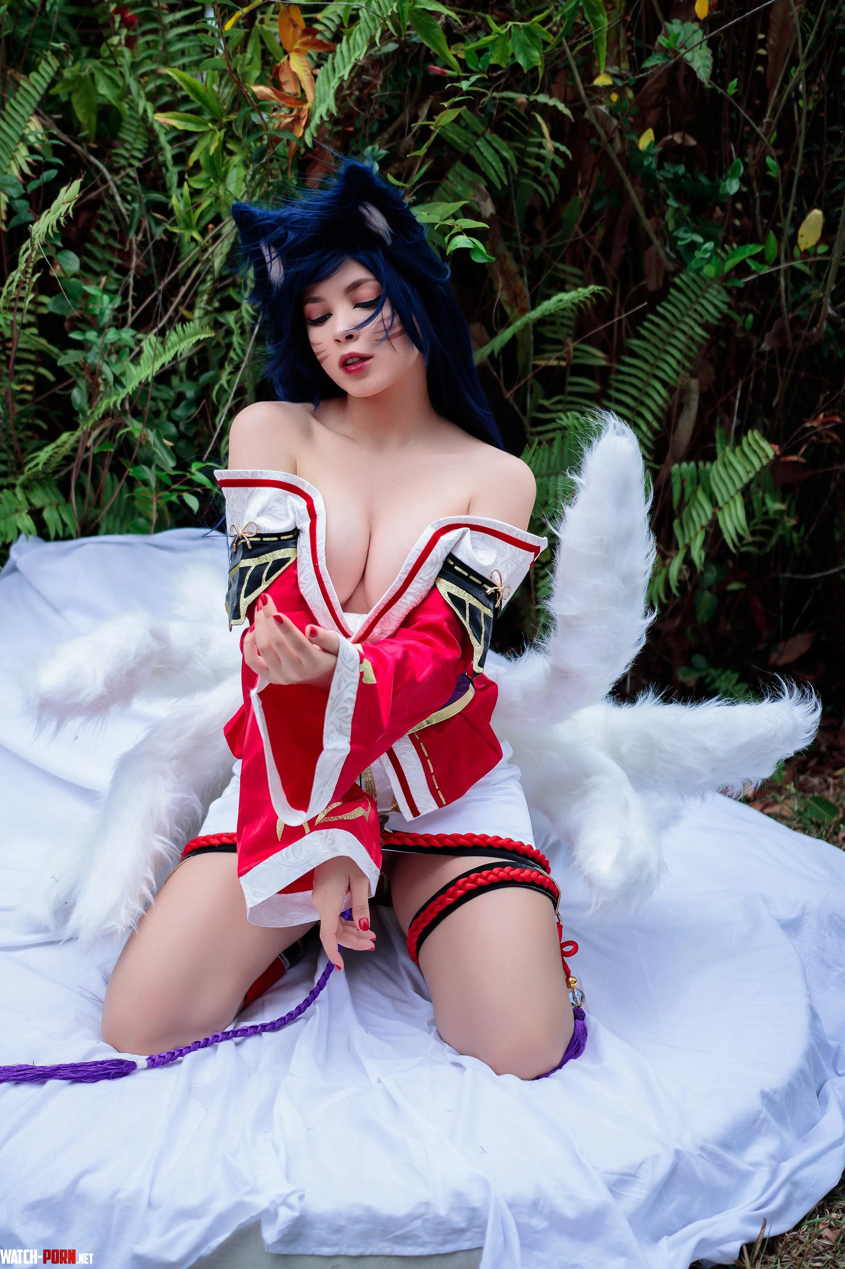 Ahri from league of legends biancakariina by Biancakariina