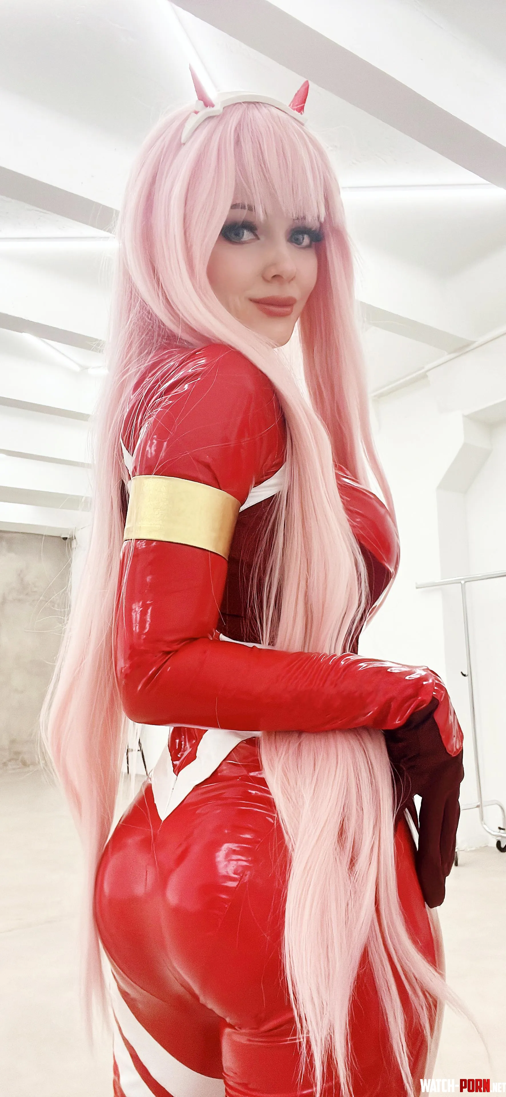 ZeroTwo cosplay by Evenink by irina_sabetskaya