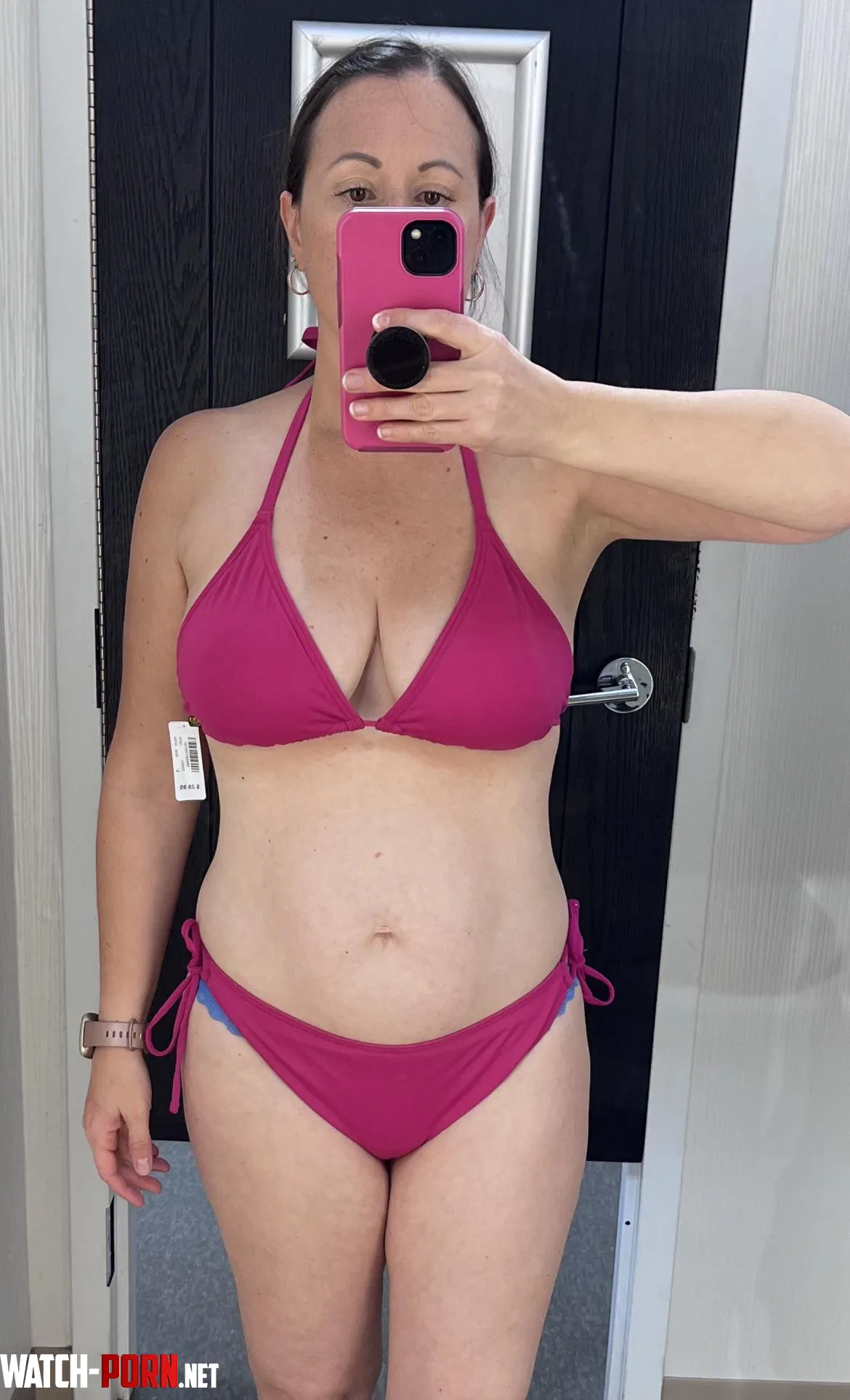 Looking for a fun guy whos into trying new things by KinkywifeToronto