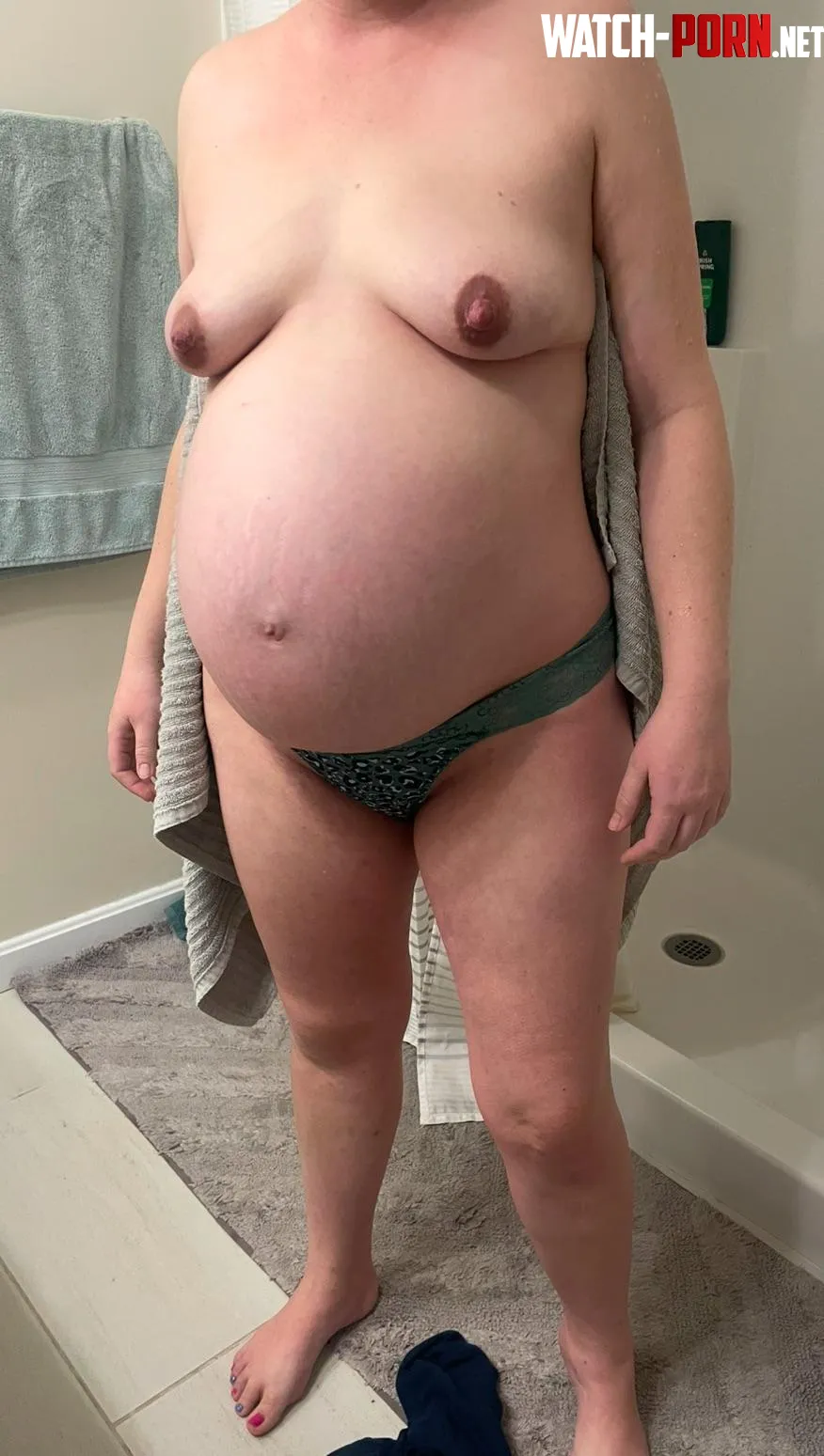 39 weeks and about ready to pop by Nobody991