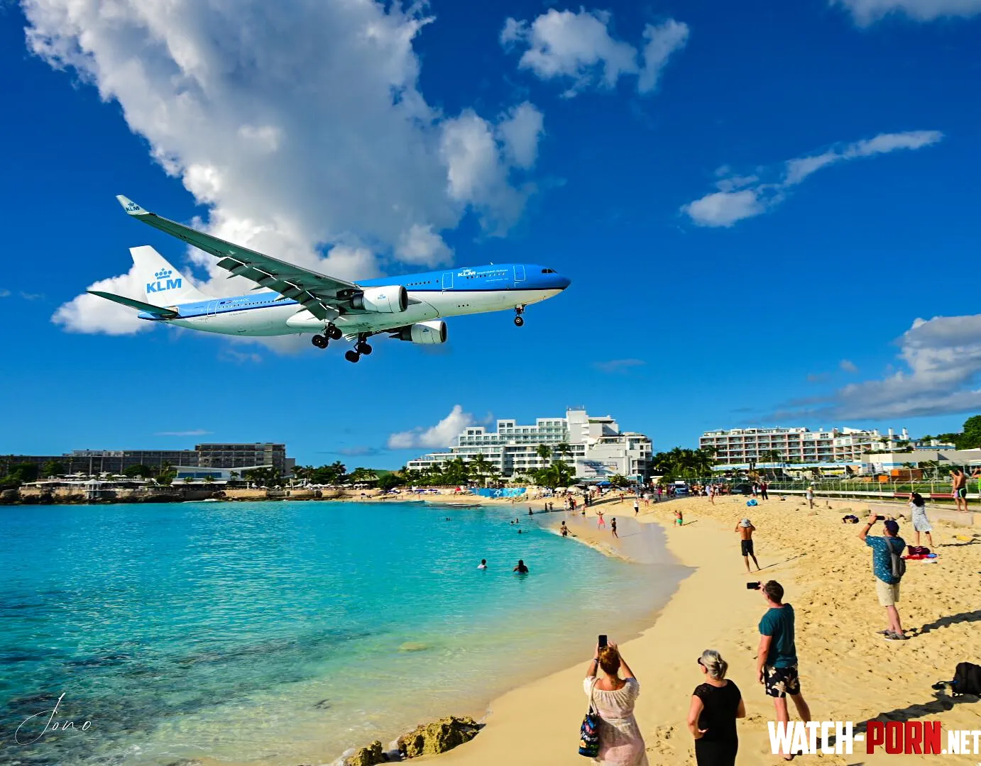 Maho Beach StMaarten by JONO202