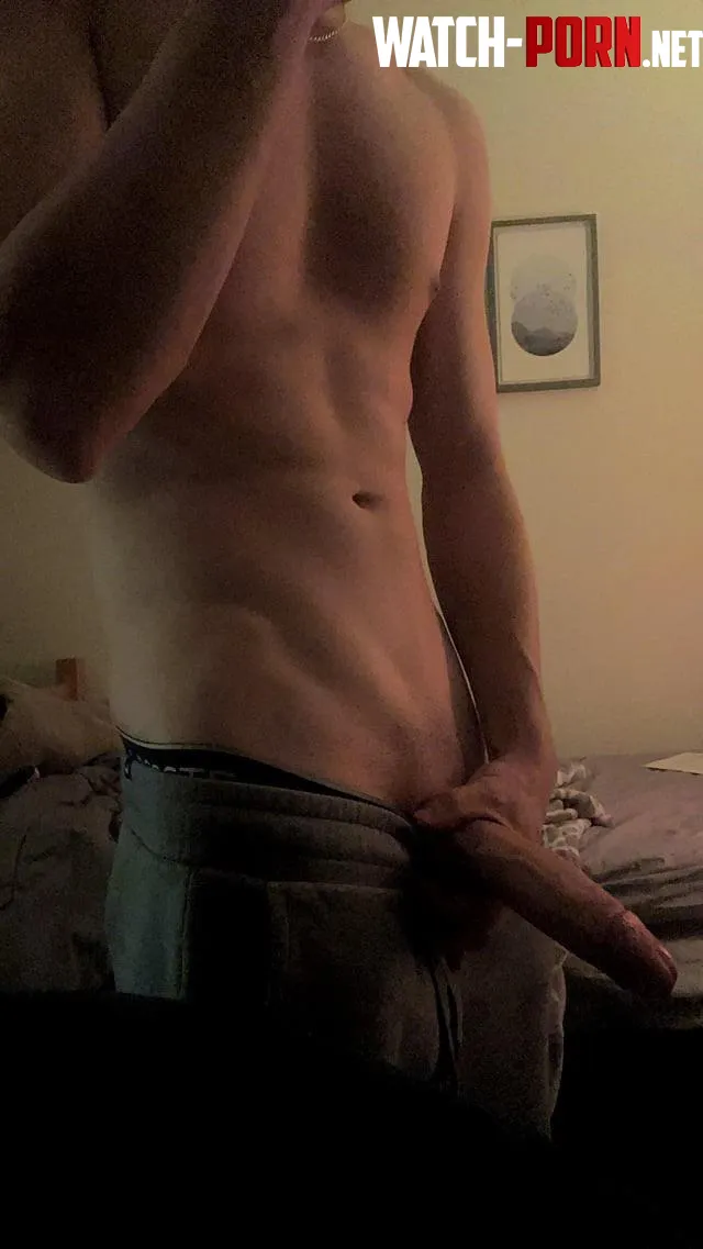 Need this college dick sucked by MangoliaHeartsXO