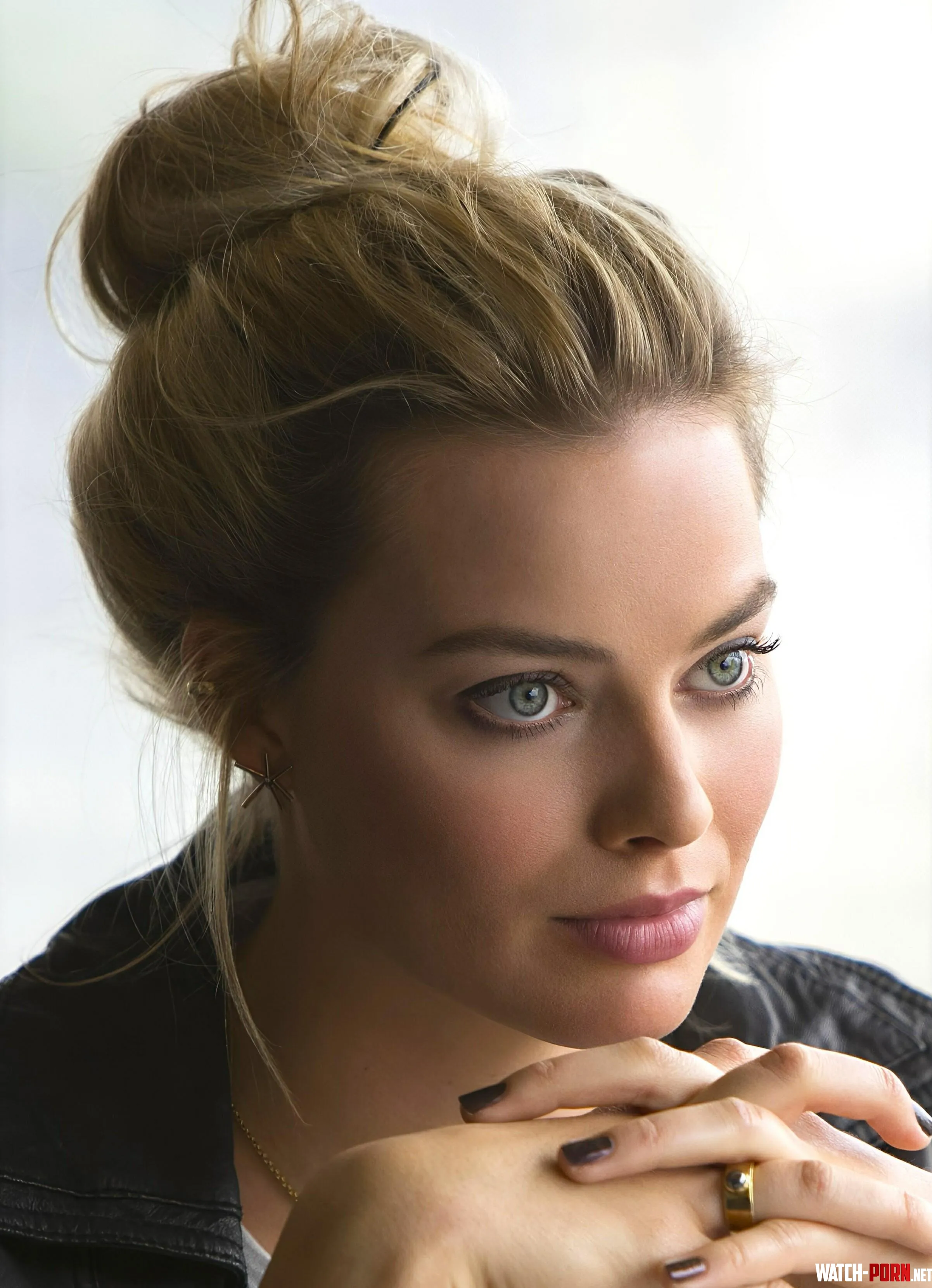 Margot Robbie by rom003