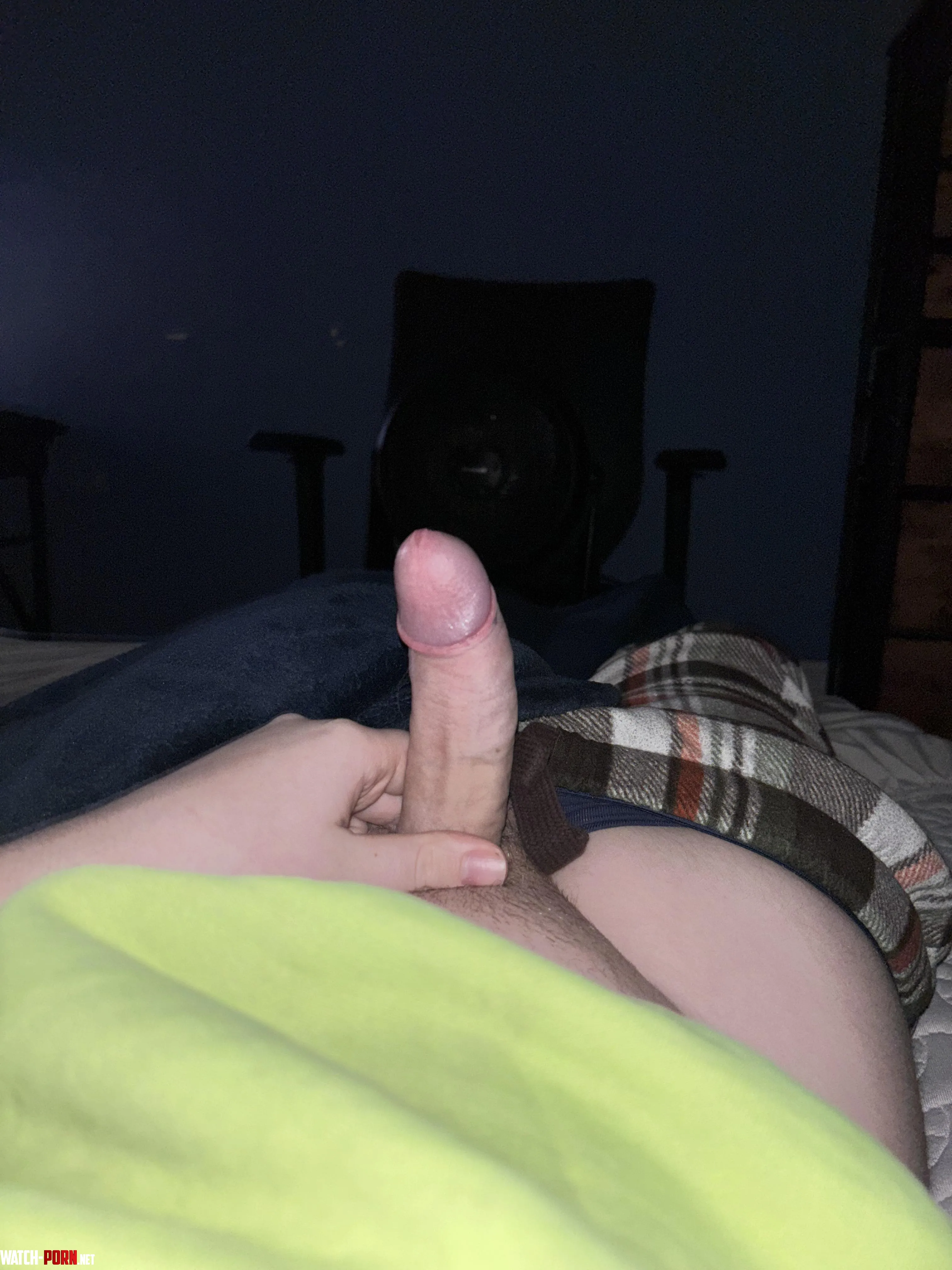 18 rate plz if you make me cum I will eat it by Minimum_Kiwi7222