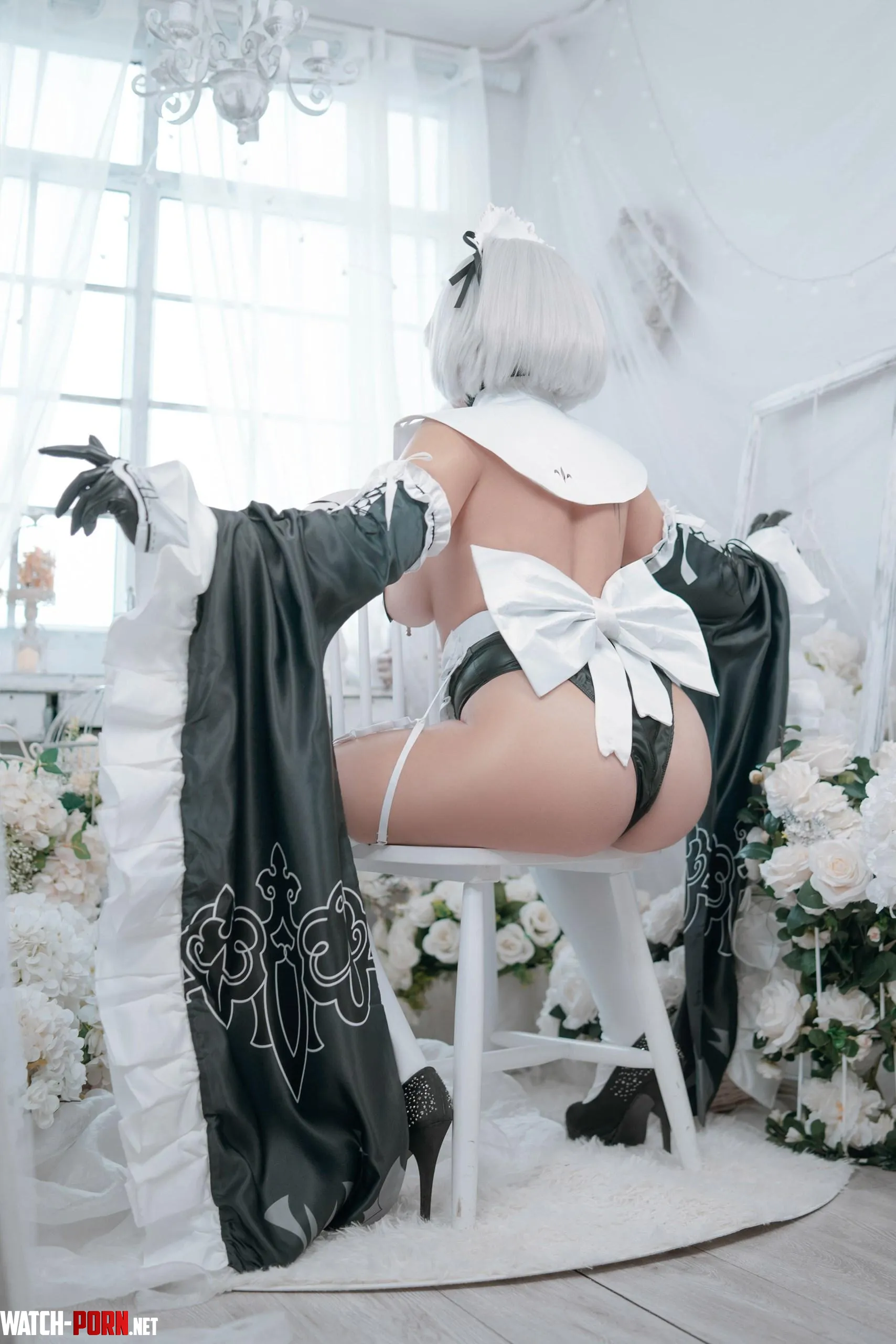 2B Holy Maid cosplay by Yuna Kairi by YunieSunshine